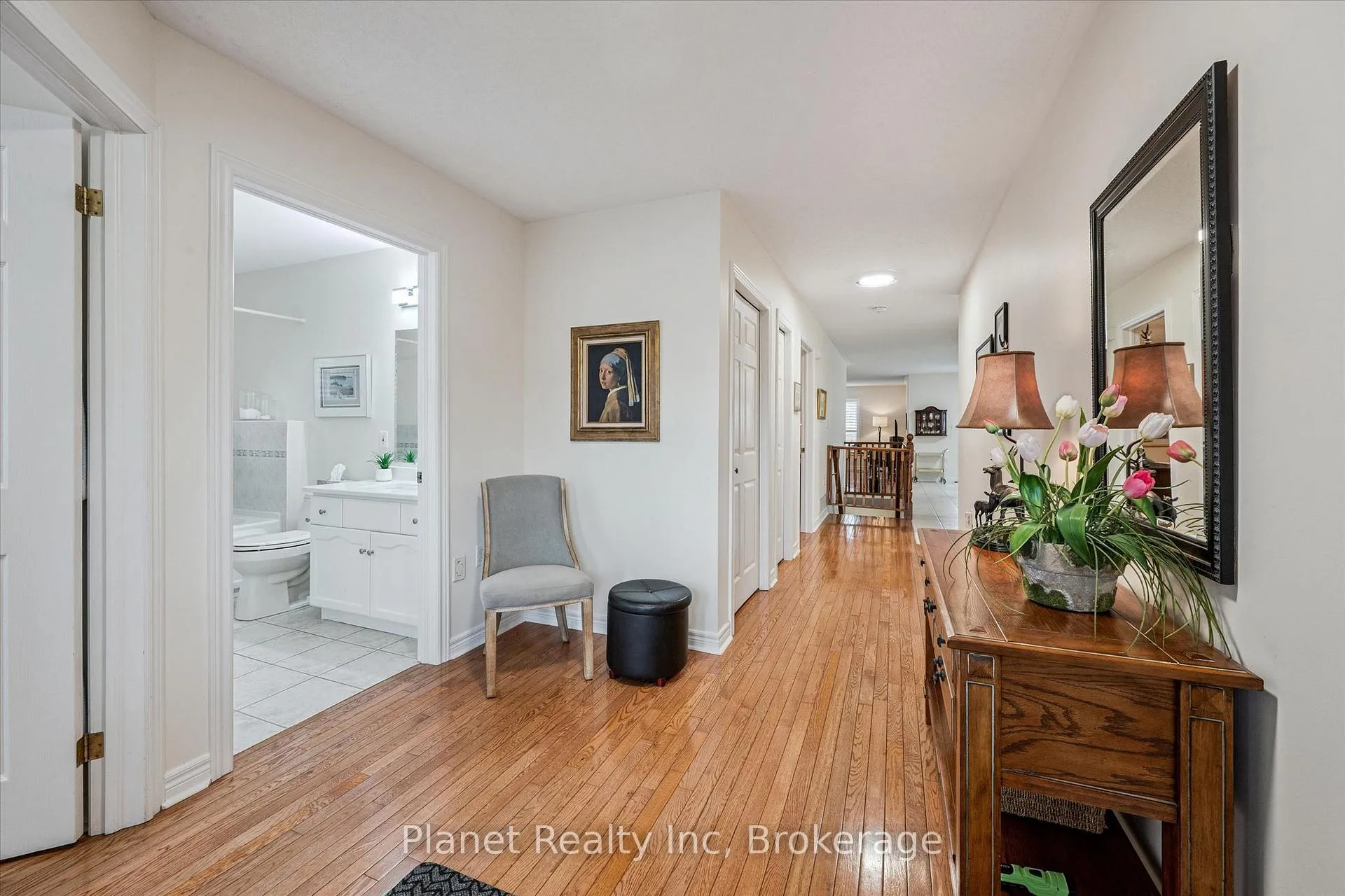 Photo 4 of 16 Winterberry Lane, Guelph, Village By The Arboretum — HOMEH