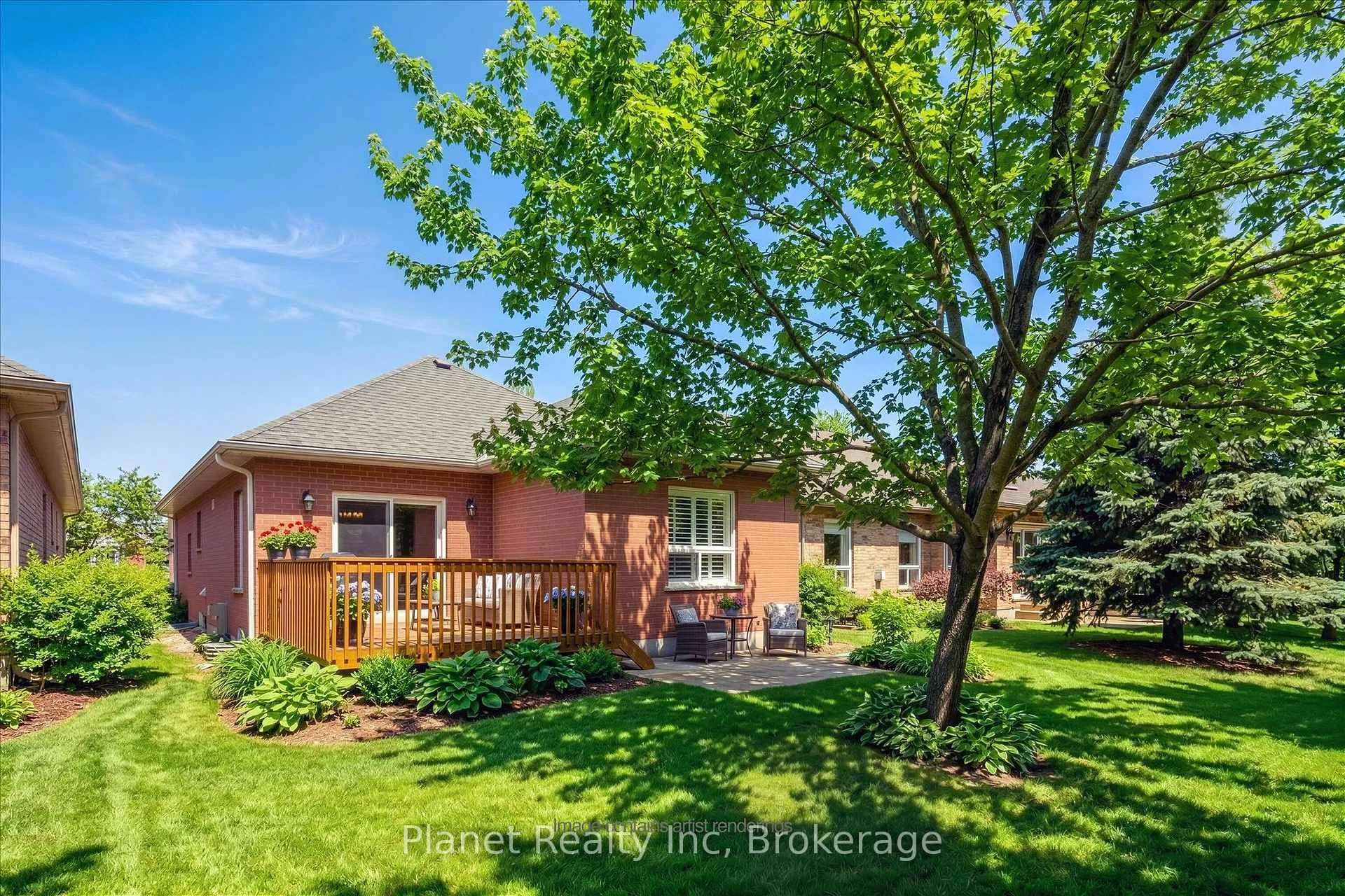 Photo 26 of 16 Winterberry Lane, Guelph, Village By The Arboretum — HOMEH