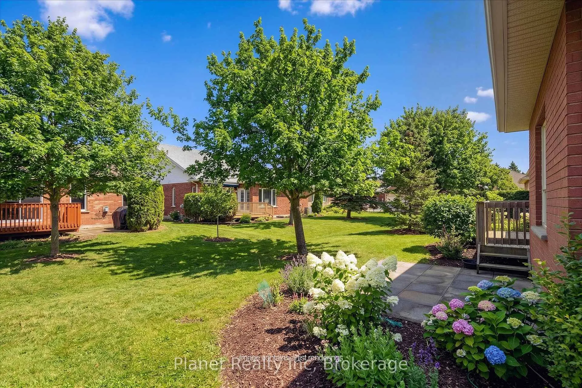 Photo 27 of 16 Winterberry Lane, Guelph, Village By The Arboretum — HOMEH