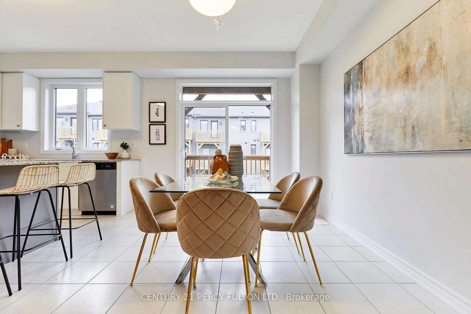 Photo 14 of 15 Douet Lane, Ajax, South East — HOMEH