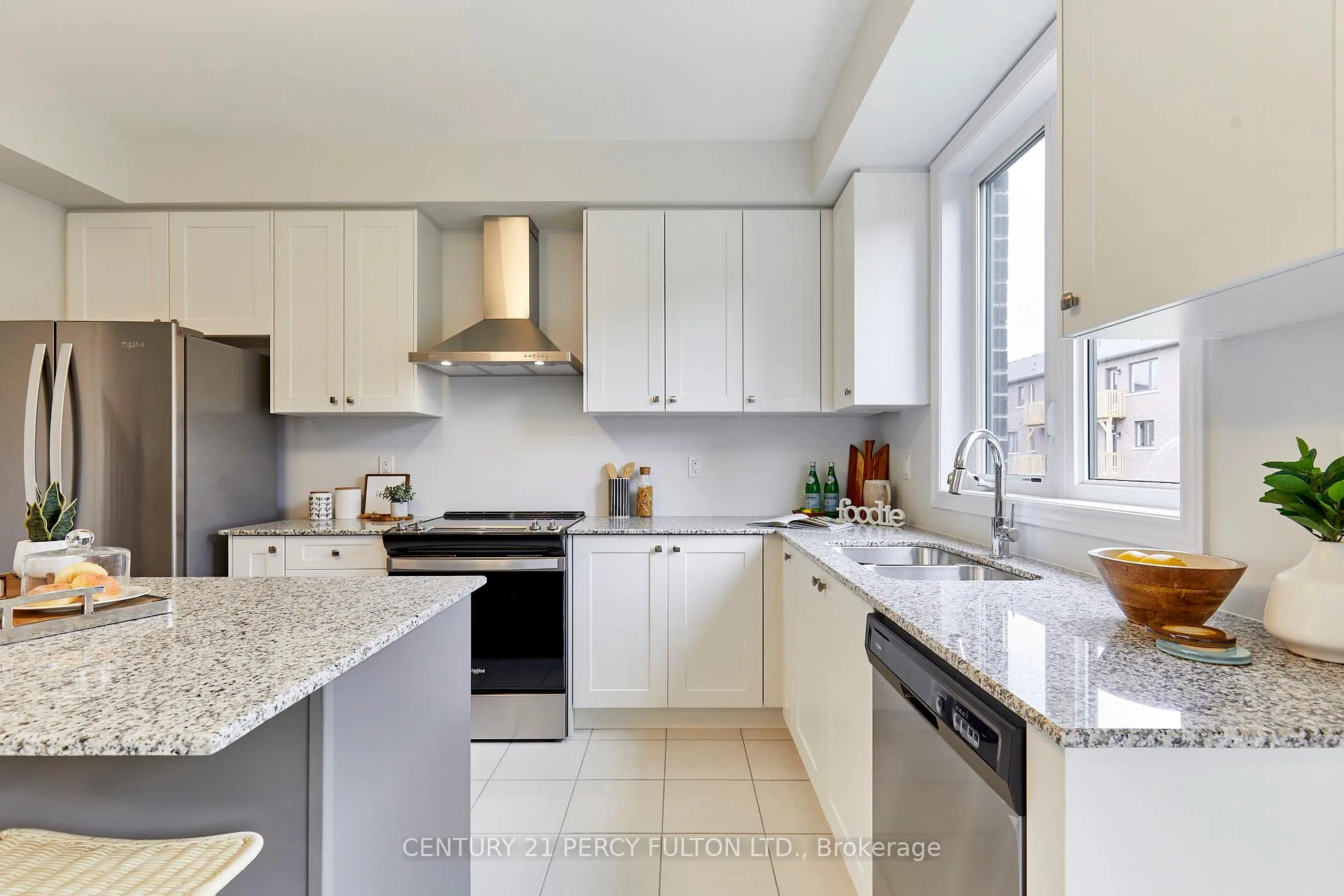 Photo 18 of 15 Douet Lane, Ajax, South East — HOMEH