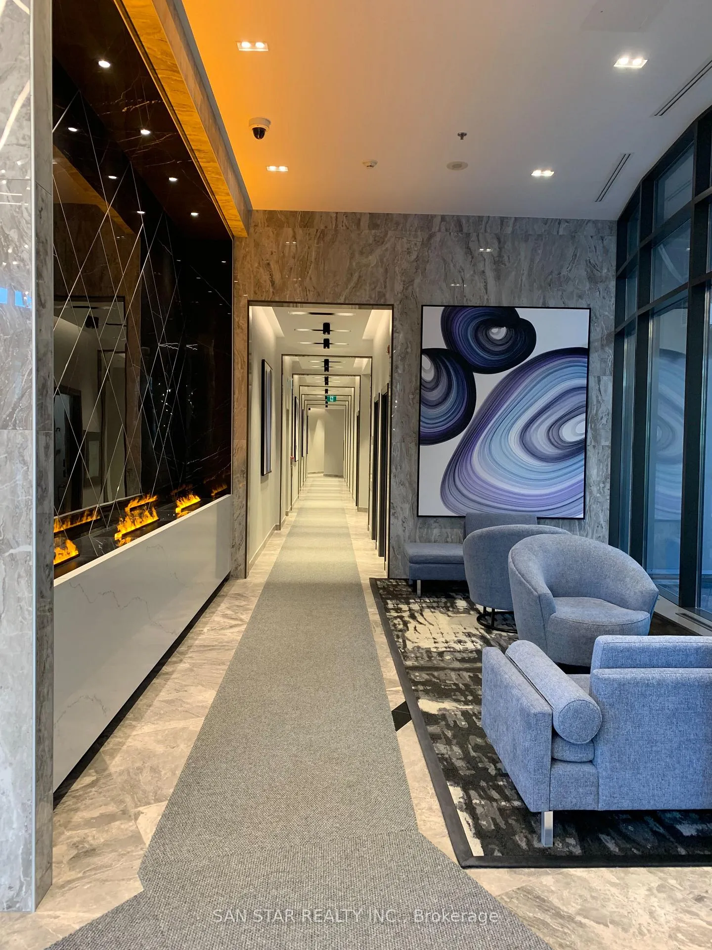 Photo 11 of Unit 1202, 12 Yonge Street, Toronto, Waterfront Communities — HOMEH