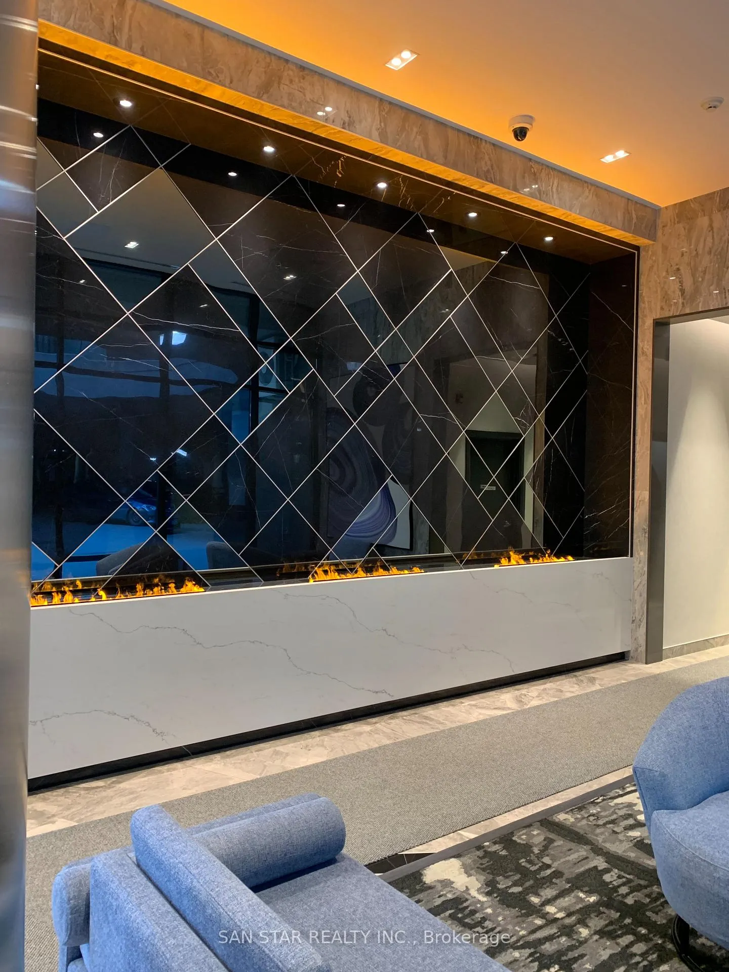 Photo 12 of Unit 1202, 12 Yonge Street, Toronto, Waterfront Communities — HOMEH