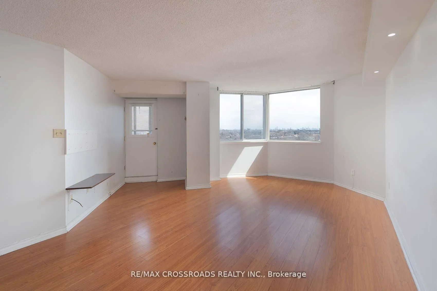 Photo 10 of Unit 1203, 234 Albion Road, Etobicoke, Elms-Old Rexdale — HOMEH