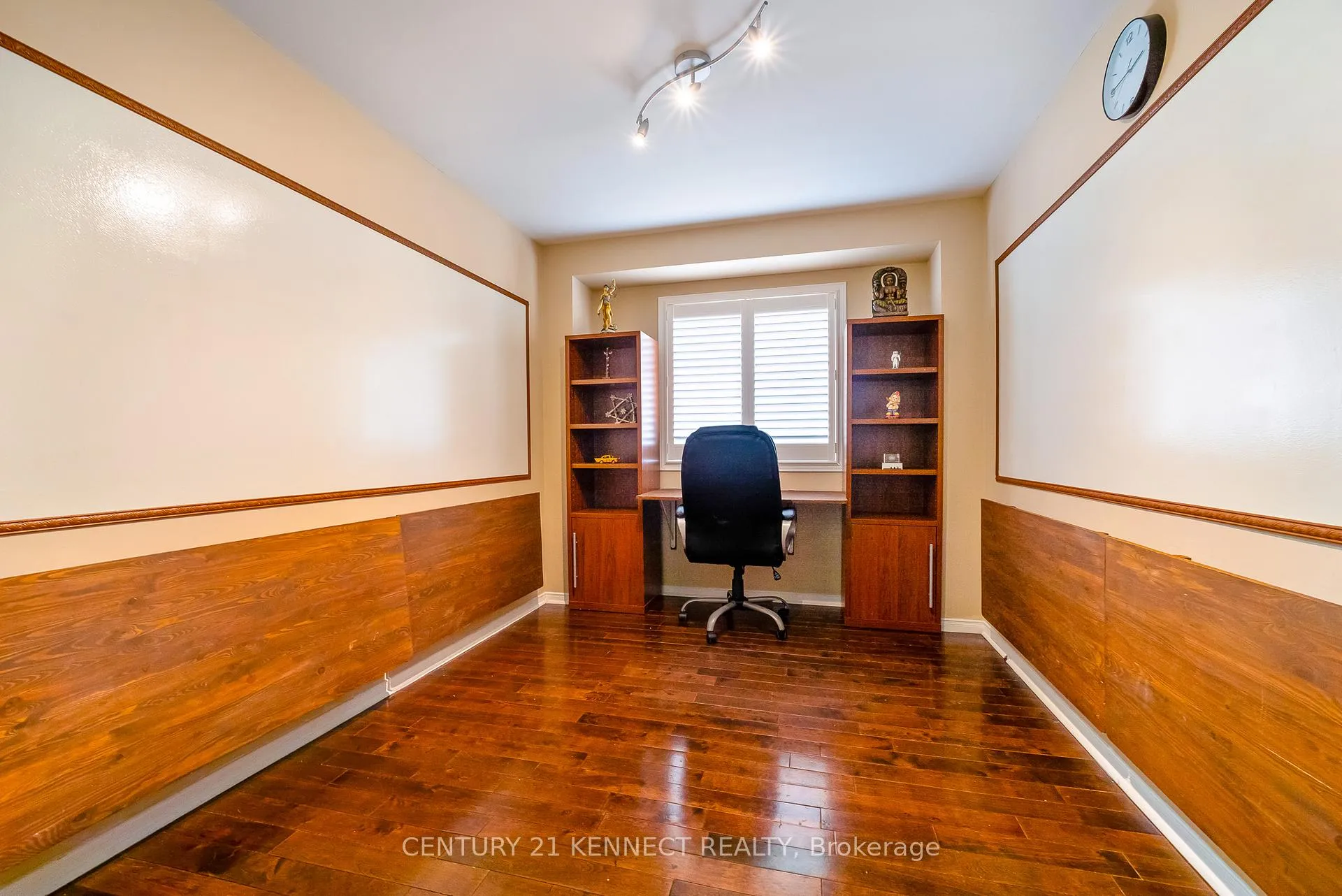 Photo 14 of 1566 Aldergrove Drive, Oshawa, Taunton — HOMEH