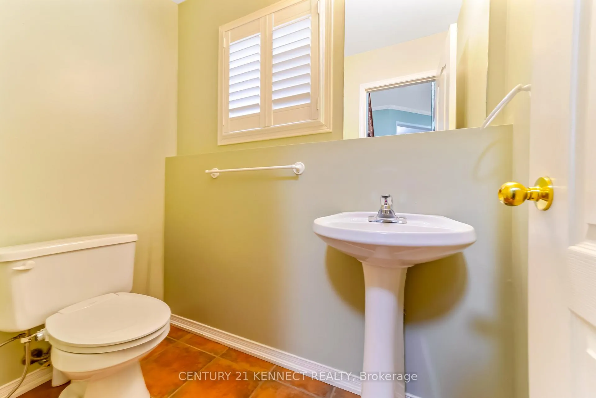 Photo 35 of 1566 Aldergrove Drive, Oshawa, Taunton — HOMEH
