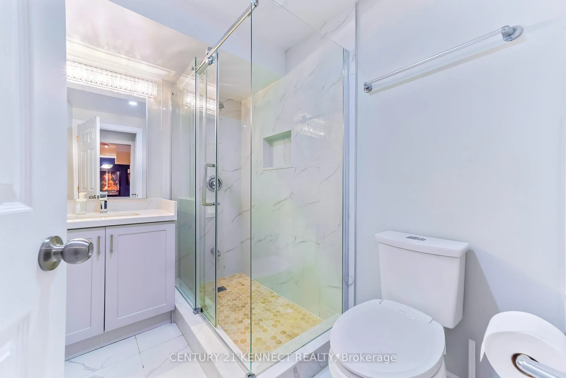 Photo 43 of 1566 Aldergrove Drive, Oshawa, Taunton — HOMEH