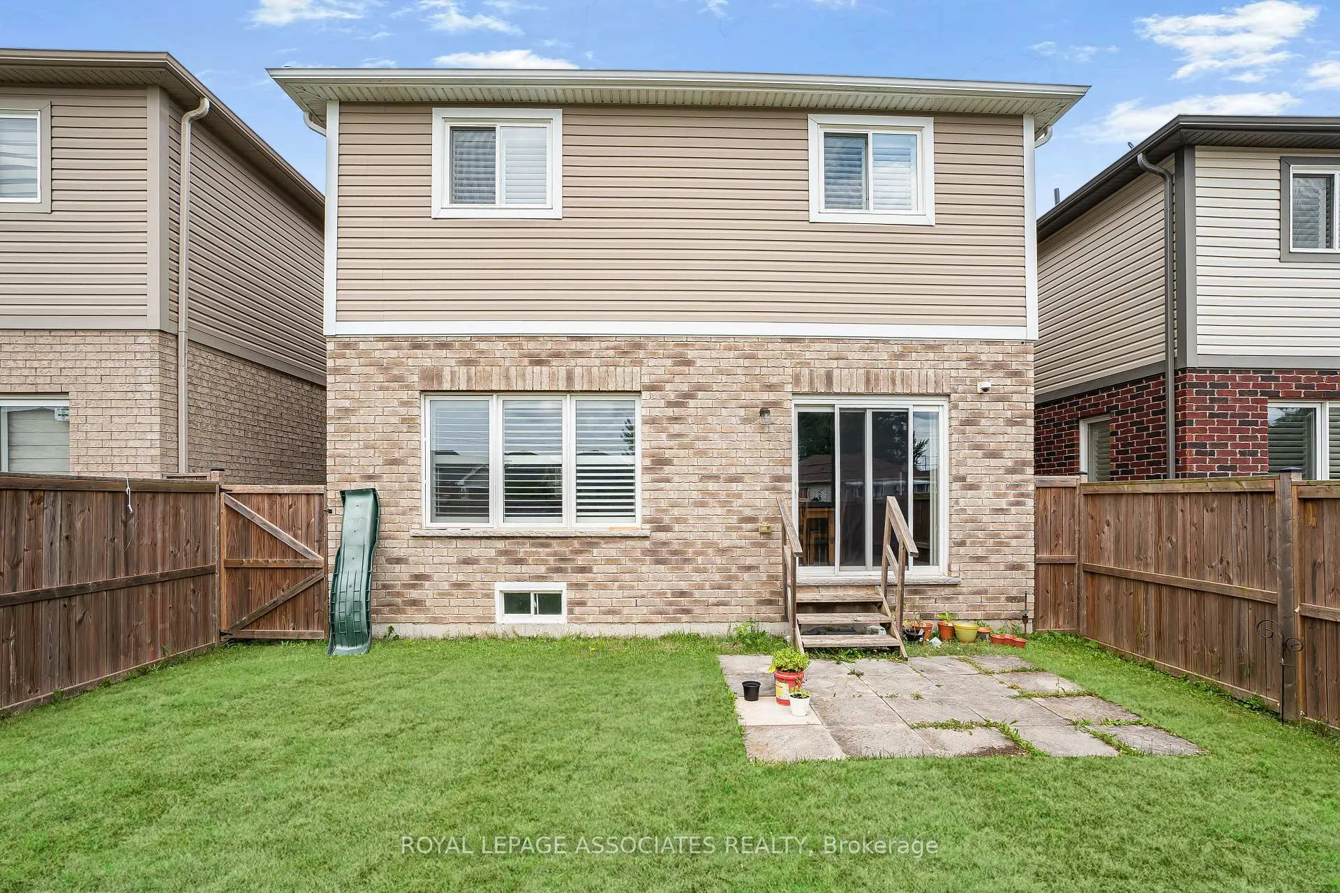 Photo 33 of 6117 Eaglewood Drive, Niagara Falls, Oldfield — HOMEH