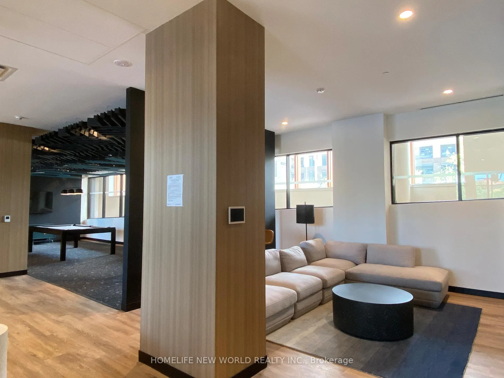Photo 12 of Unit D227, 8 Beverly Glen Boulevard, Vaughan, Beverley Glen — HOMEH
