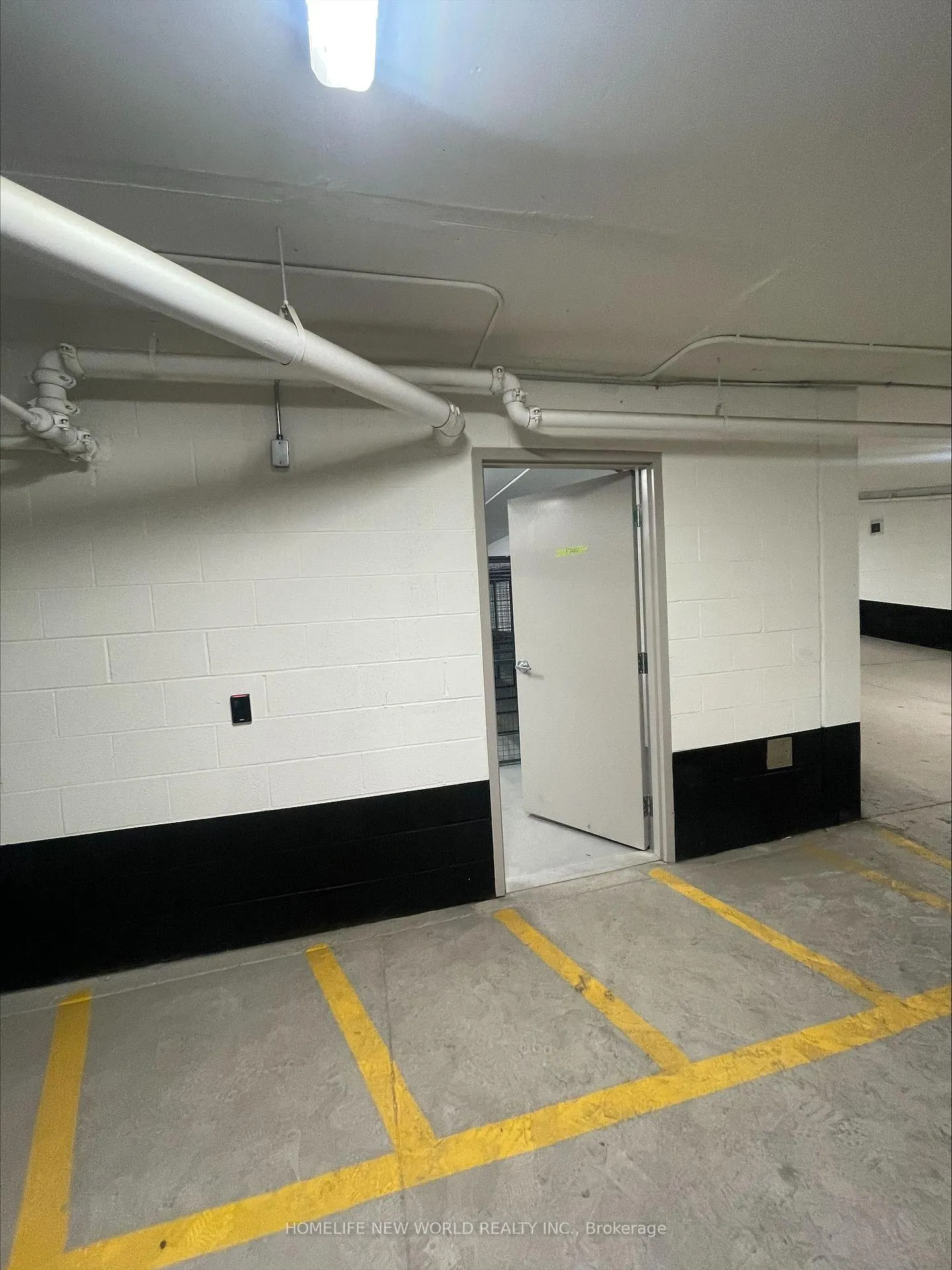 Photo 20 of Unit D227, 8 Beverly Glen Boulevard, Vaughan, Beverley Glen — HOMEH