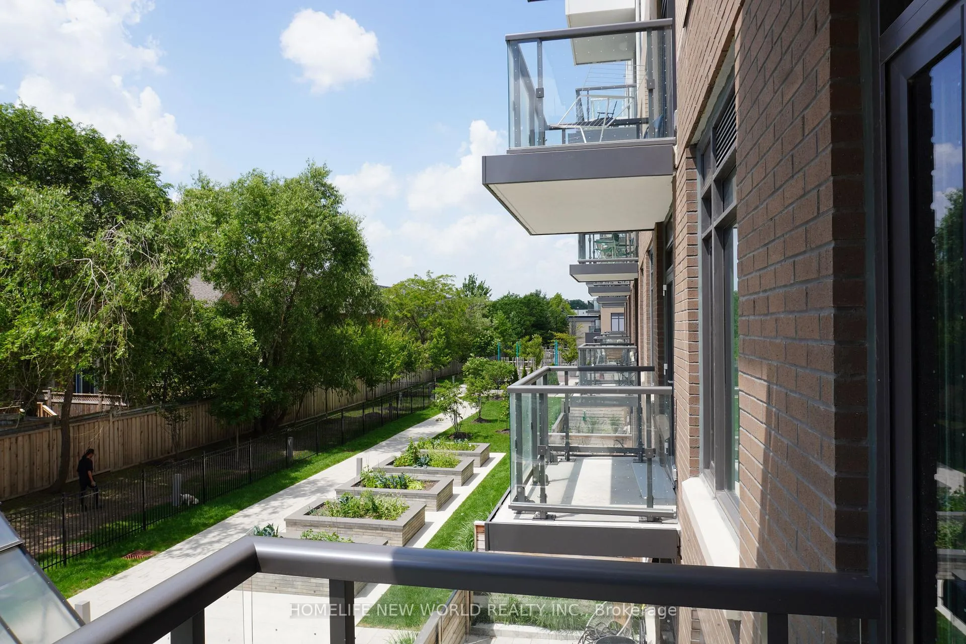 Photo 26 of Unit D227, 8 Beverly Glen Boulevard, Vaughan, Beverley Glen — HOMEH