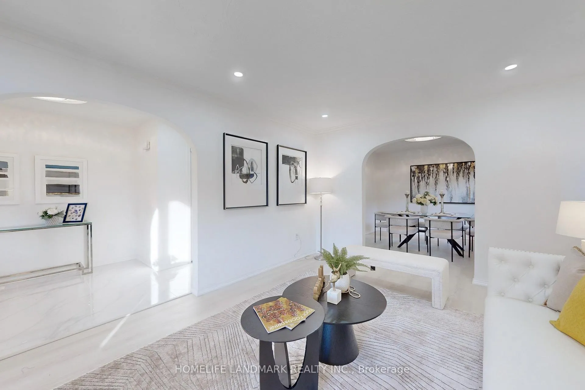 Photo 8 of 552 Queen Victoria Drive, Hamilton, Quinndale — HOMEH