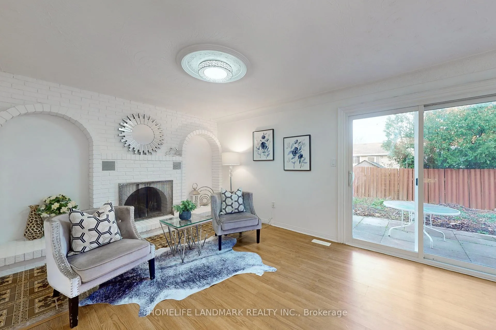 Photo 17 of 552 Queen Victoria Drive, Hamilton, Quinndale — HOMEH