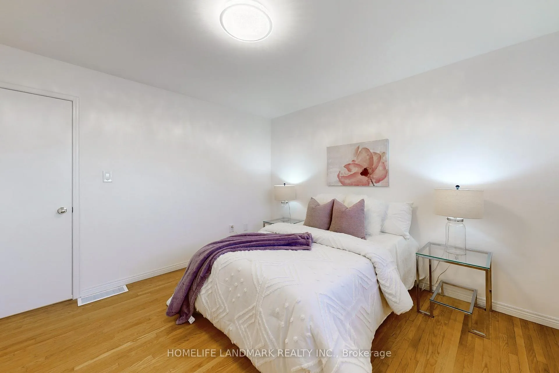 Photo 23 of 552 Queen Victoria Drive, Hamilton, Quinndale — HOMEH