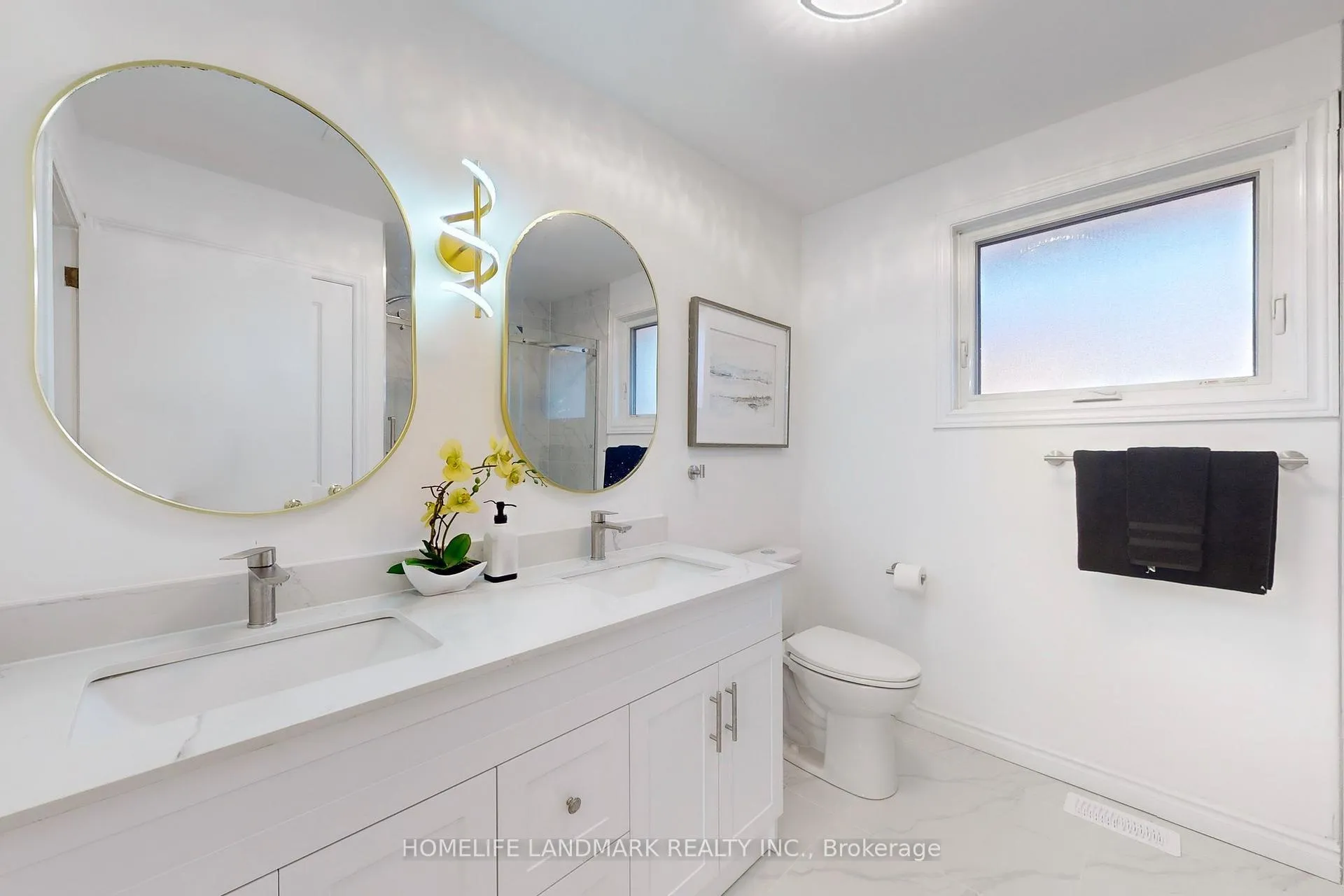Photo 27 of 552 Queen Victoria Drive, Hamilton, Quinndale — HOMEH