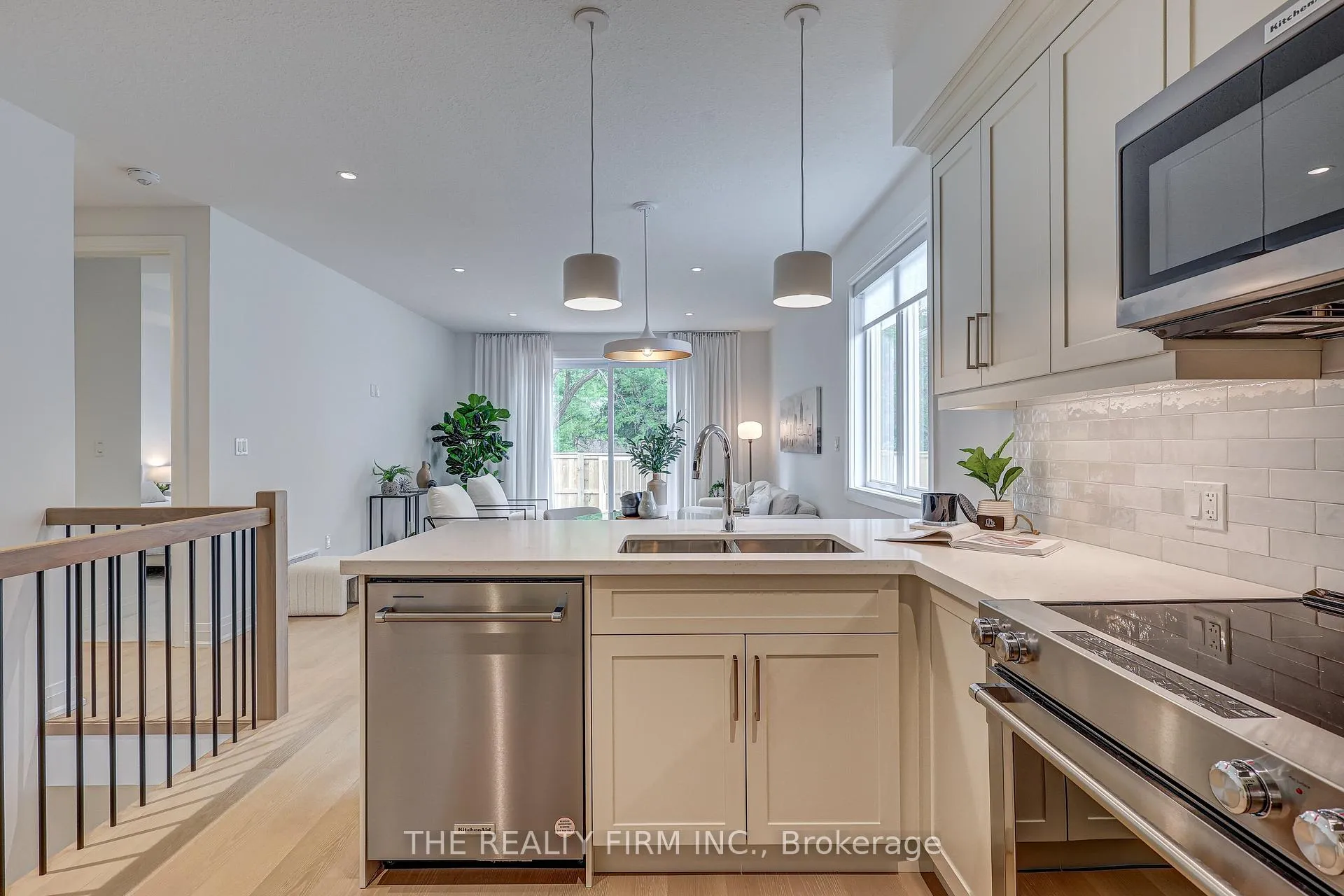Photo 10 of Unit 8, 85 Forest Street, Aylmer — HOMEH