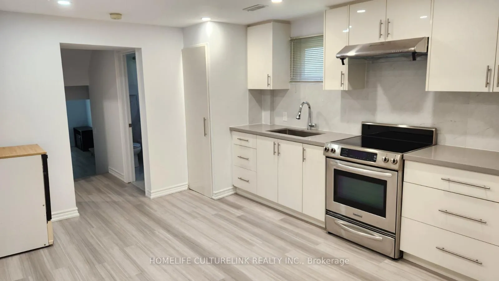 Photo 31 of 79 Yatesbury Road, North York, Bayview Woods-Steeles — HOMEH