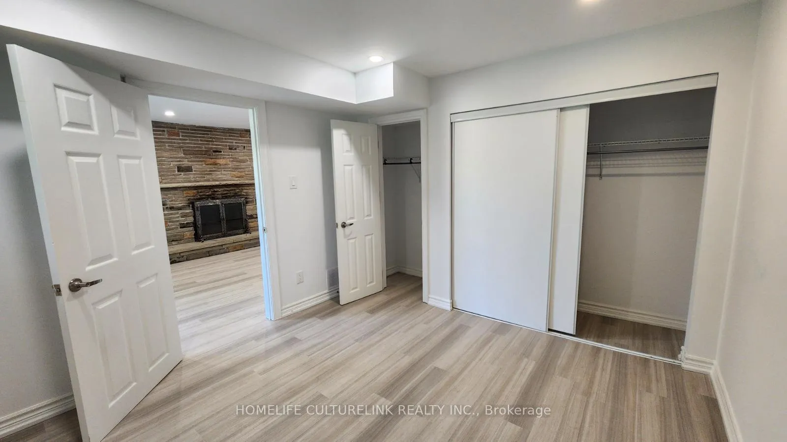 Photo 44 of 79 Yatesbury Road, North York, Bayview Woods-Steeles — HOMEH
