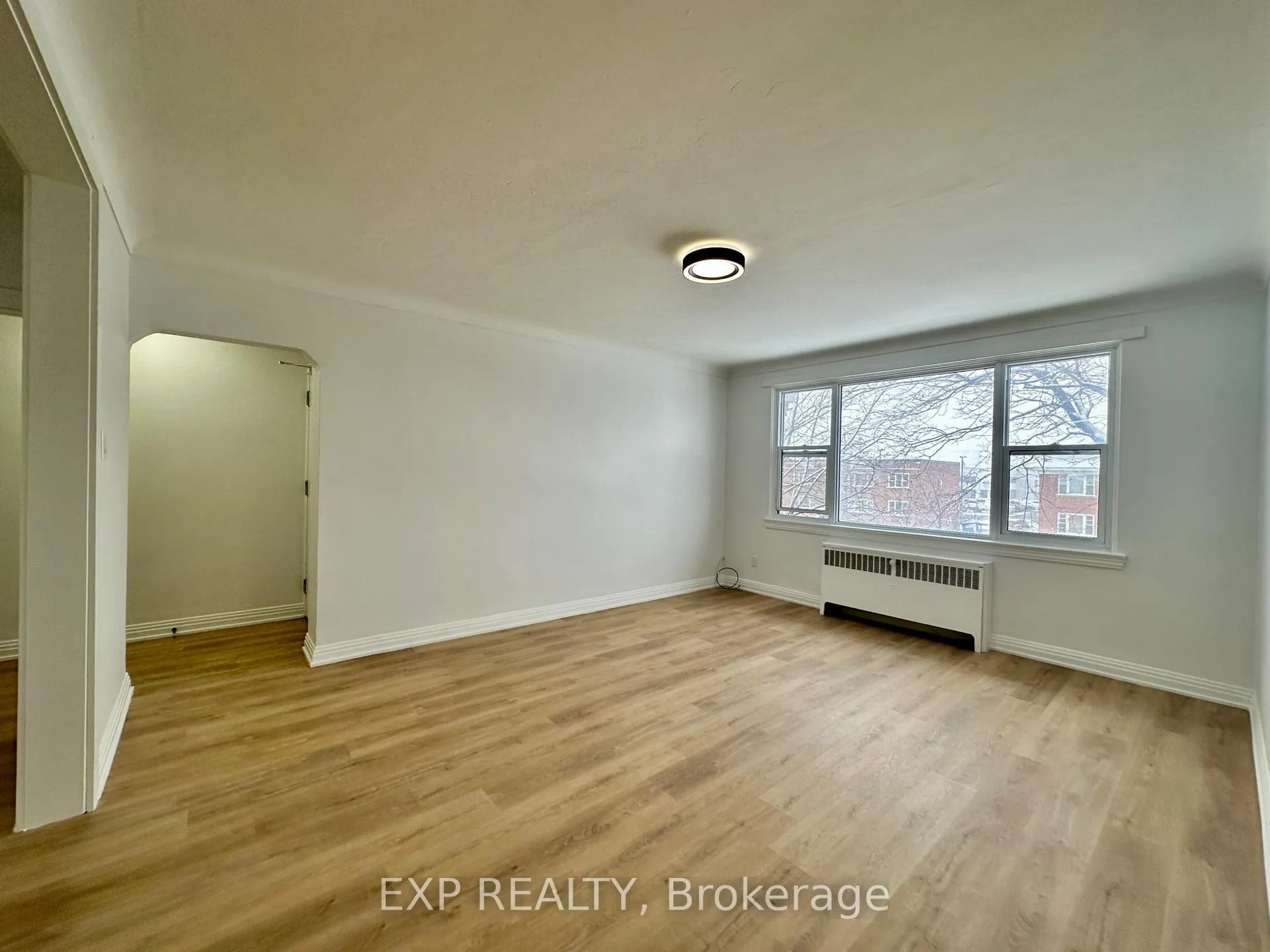 Photo 5 of Unit 5, 839 Kirkwood Avenue, Ottawa, Carlington — HOMEH