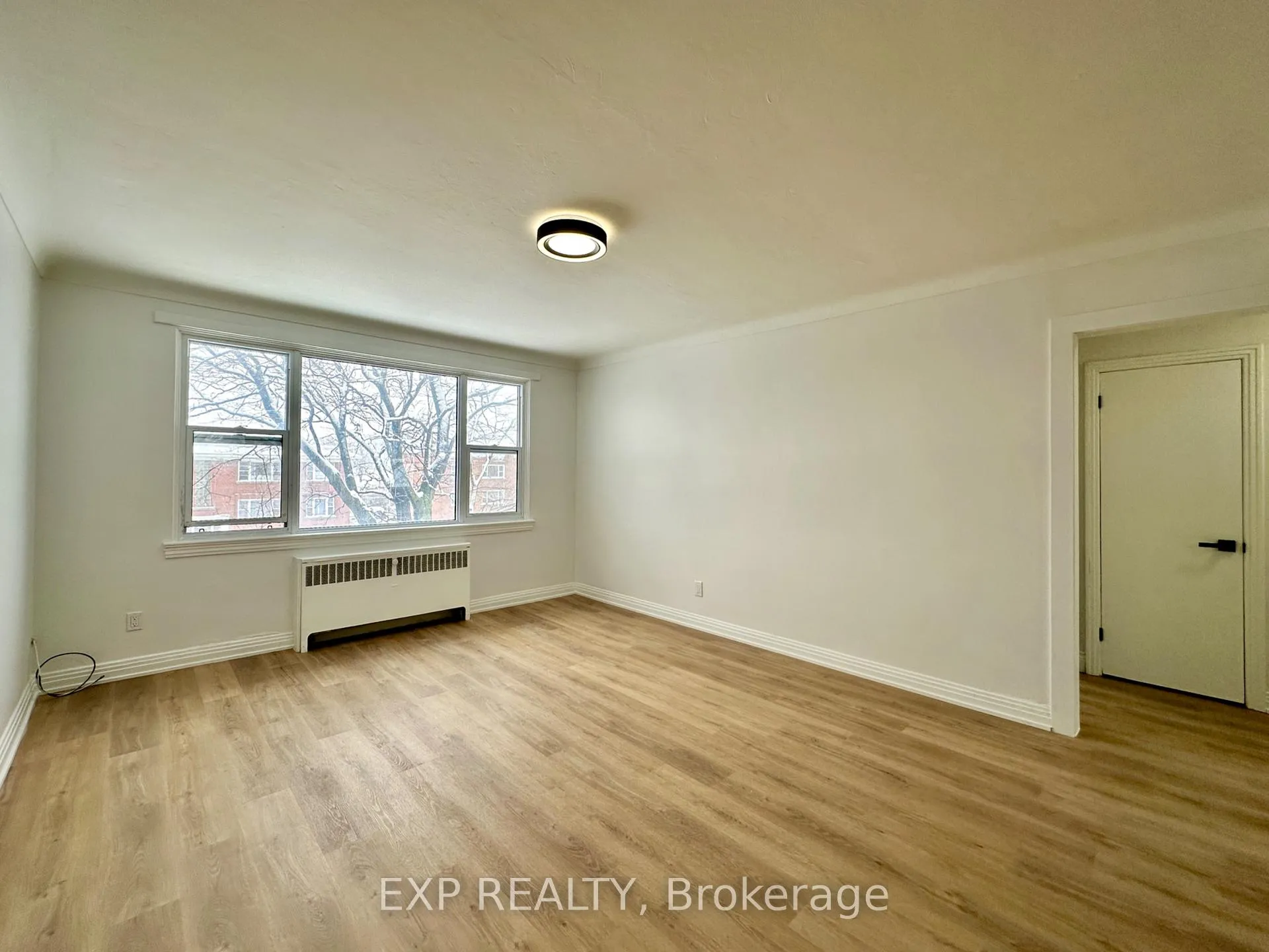Photo 6 of Unit 5, 839 Kirkwood Avenue, Ottawa, Carlington — HOMEH