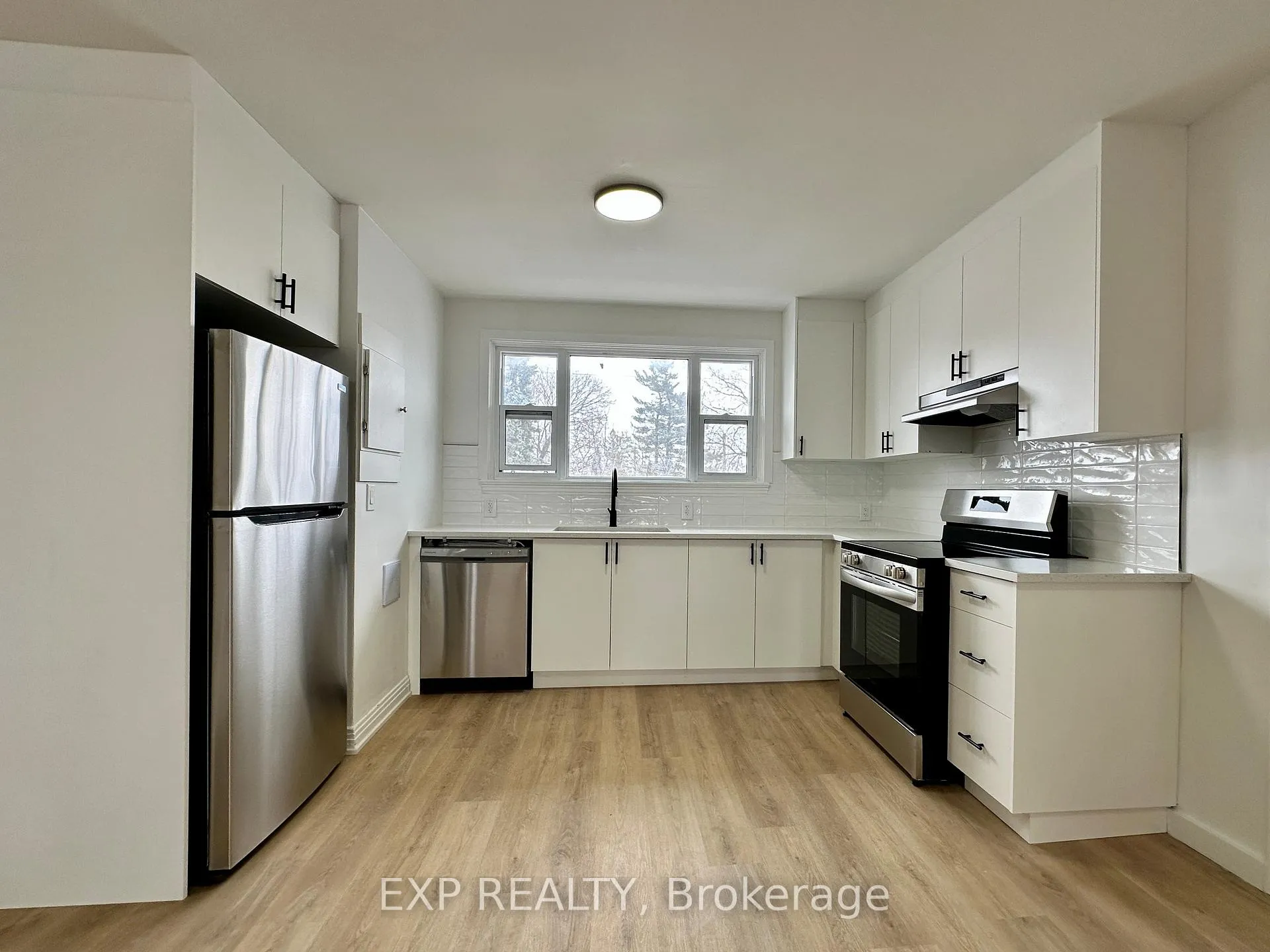Photo 7 of Unit 5, 839 Kirkwood Avenue, Ottawa, Carlington — HOMEH