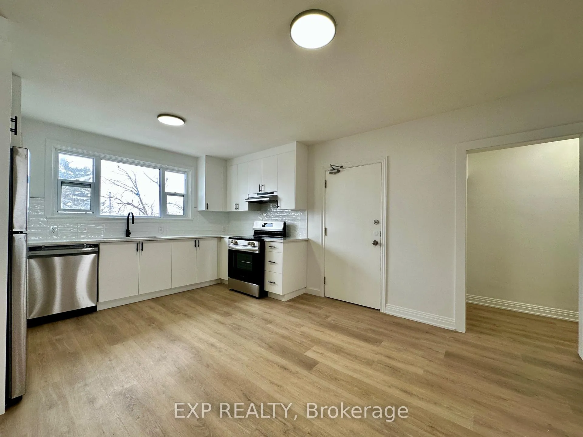 Photo 8 of Unit 5, 839 Kirkwood Avenue, Ottawa, Carlington — HOMEH