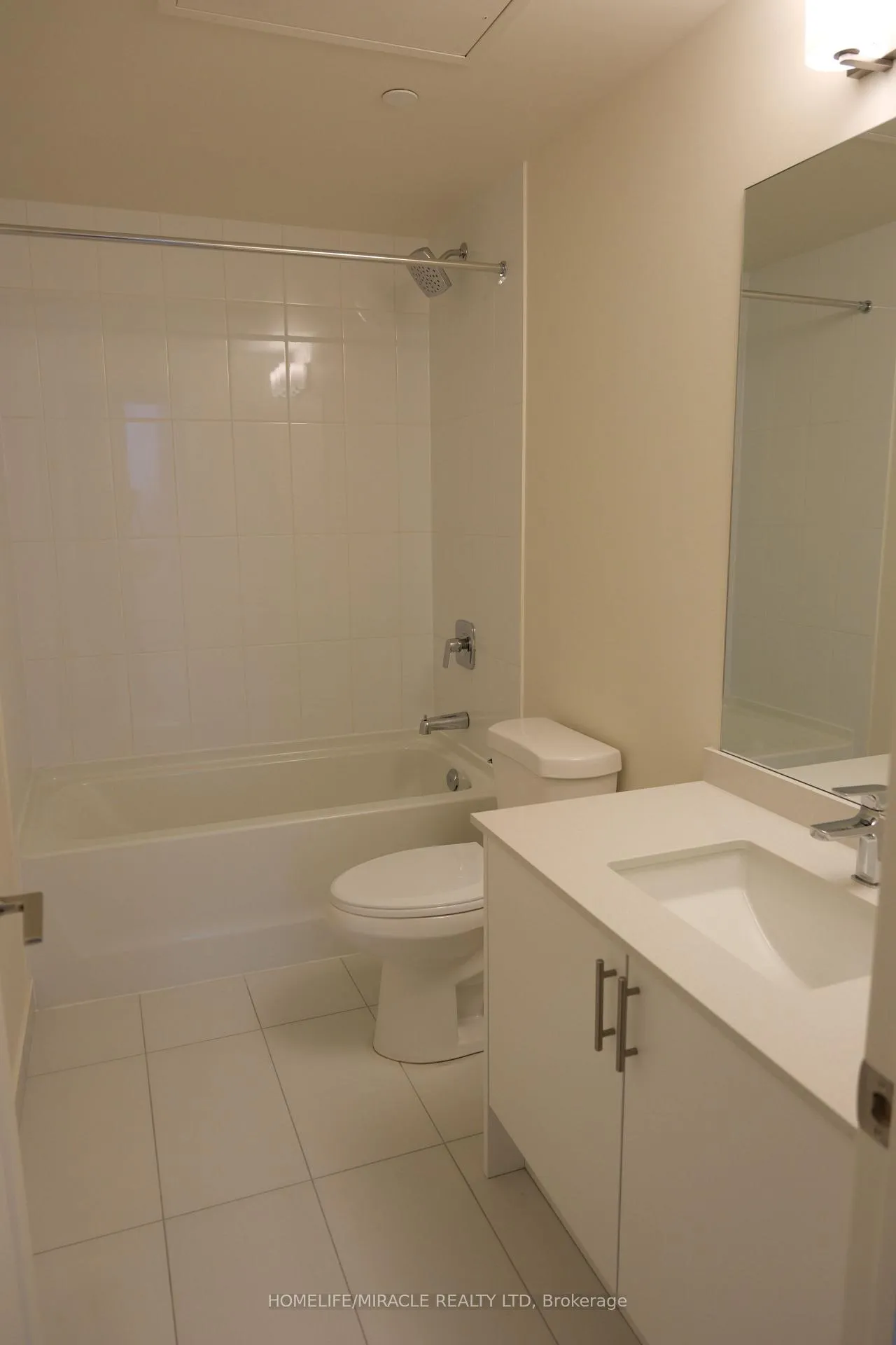 Photo 6 of Unit 1416, 8960 Jane Street, Vaughan, Vellore Village — HOMEH