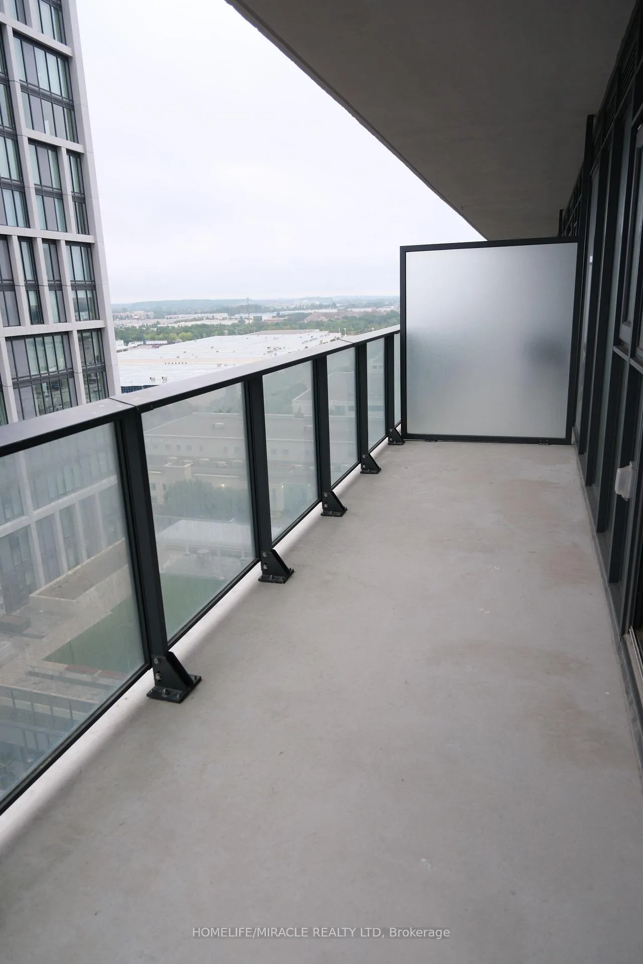 Photo 8 of Unit 1416, 8960 Jane Street, Vaughan, Vellore Village — HOMEH