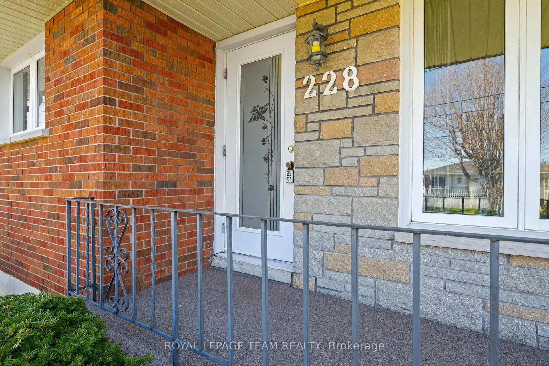 Photo 4 of 228 Laframboise Avenue, Cornwall, Cornwall — HOMEH
