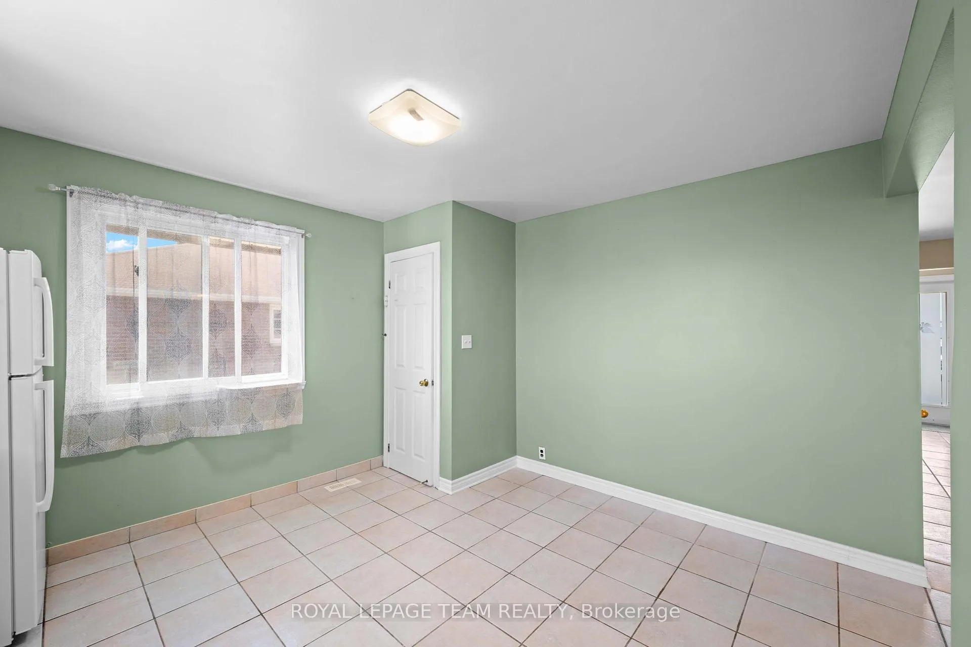 Photo 16 of 228 Laframboise Avenue, Cornwall, Cornwall — HOMEH