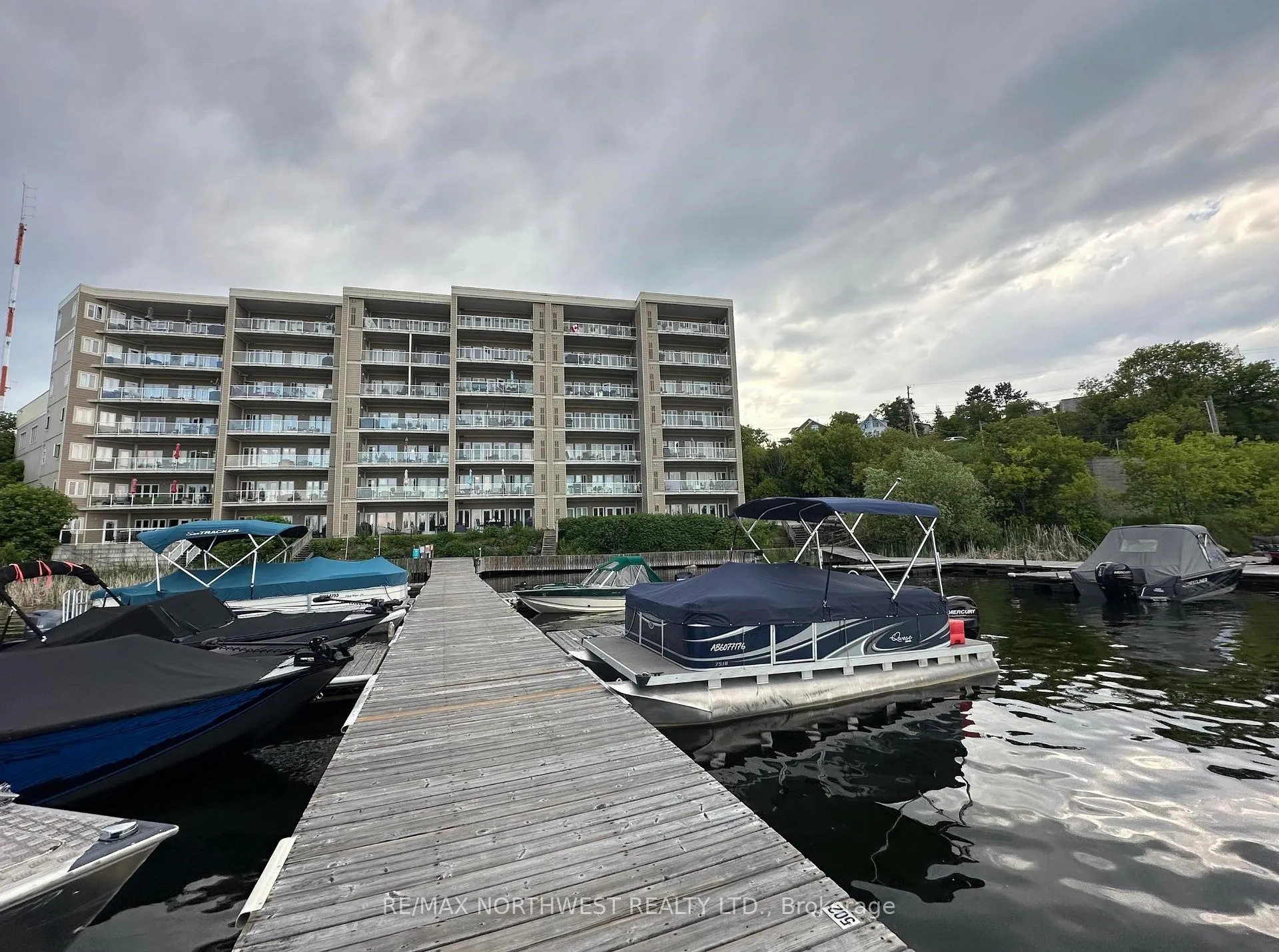 Photo 1 of 604 - 5 Bay Road, Kenora, Norman — HOMEH