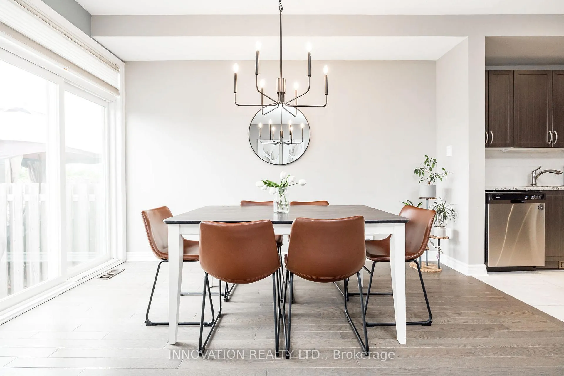 Photo 13 of 218 Akerson Road, Ottawa, Kanata - Emerald Meadows/Trailwest — HOMEH