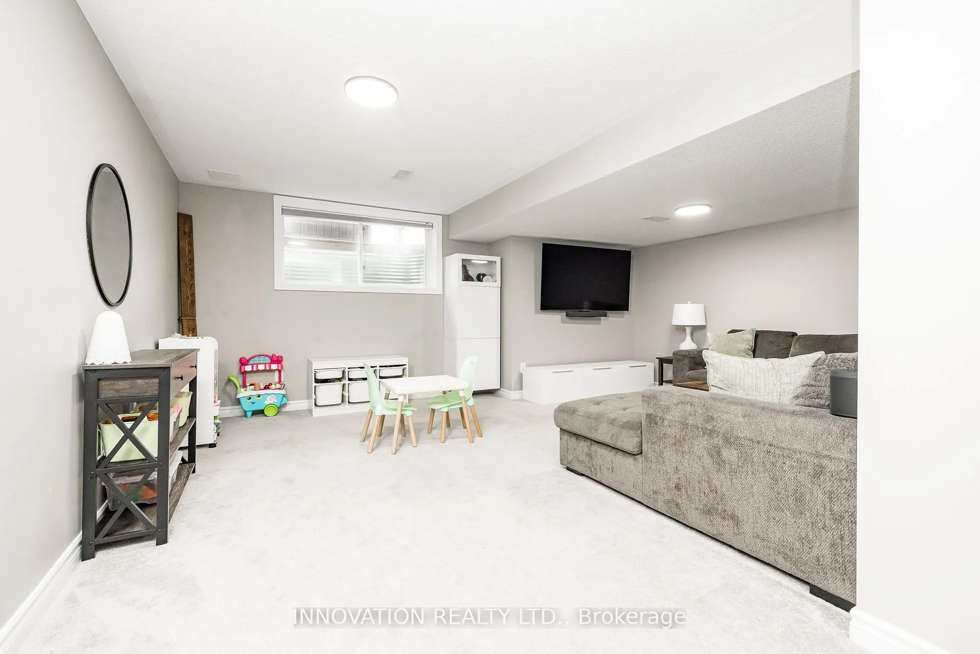 Photo 31 of 218 Akerson Road, Ottawa, Kanata - Emerald Meadows/Trailwest — HOMEH