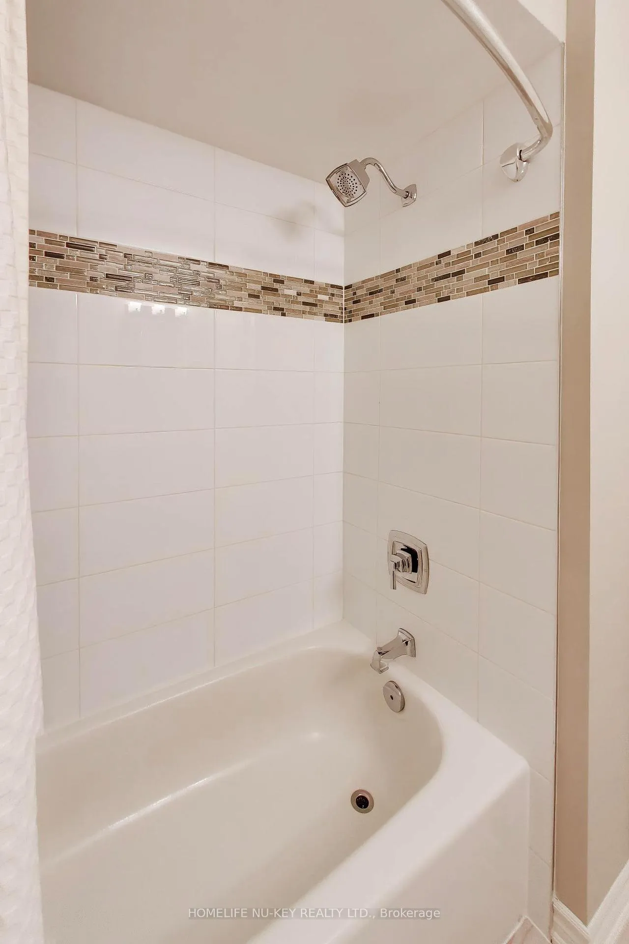 Photo 33 of 27 Lauchlin Crescent, Halton Hills, Georgetown — HOMEH