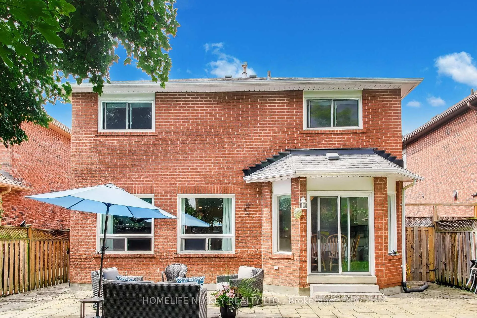Photo 39 of 27 Lauchlin Crescent, Halton Hills, Georgetown — HOMEH