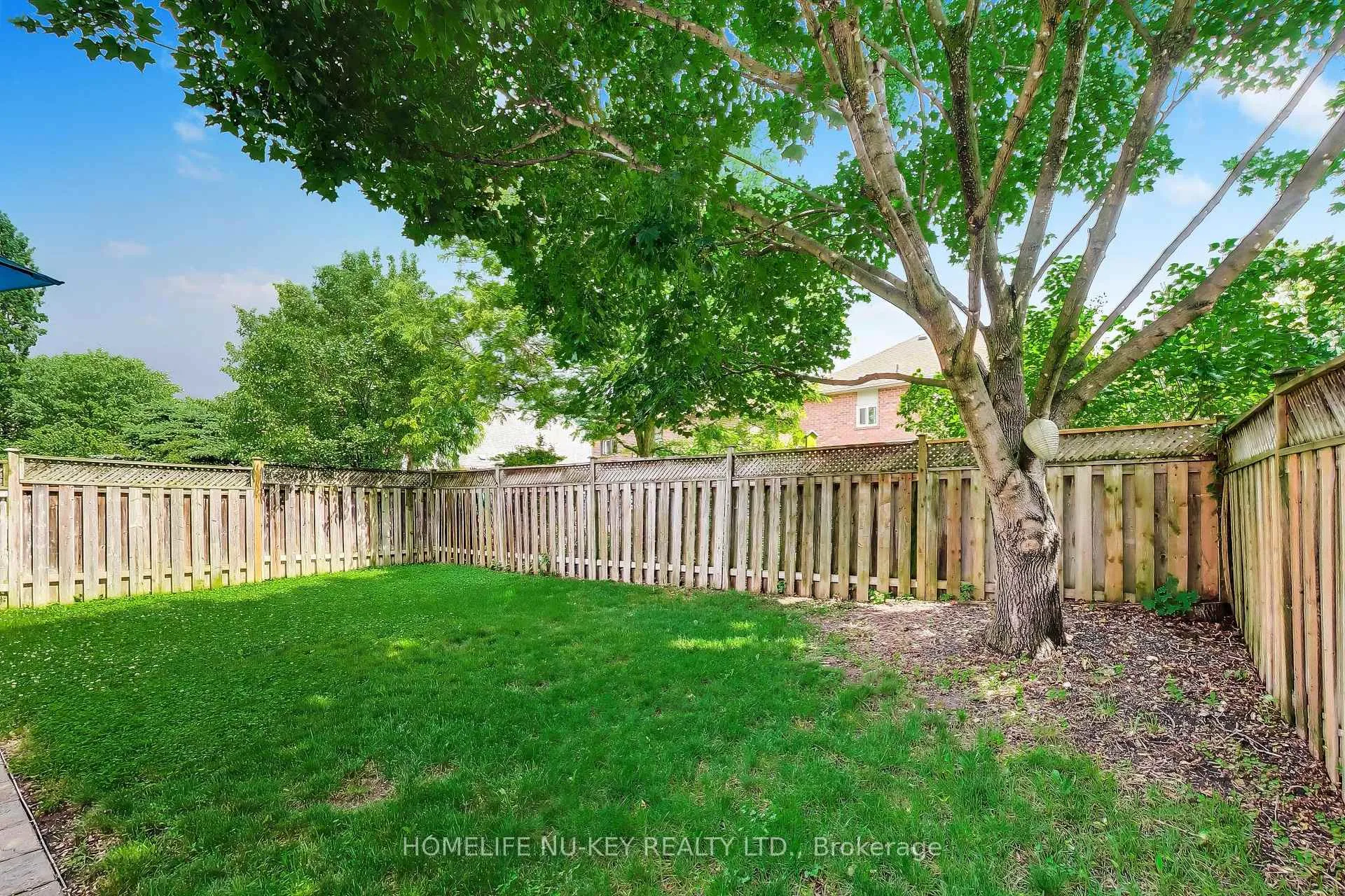 Photo 45 of 27 Lauchlin Crescent, Halton Hills, Georgetown — HOMEH