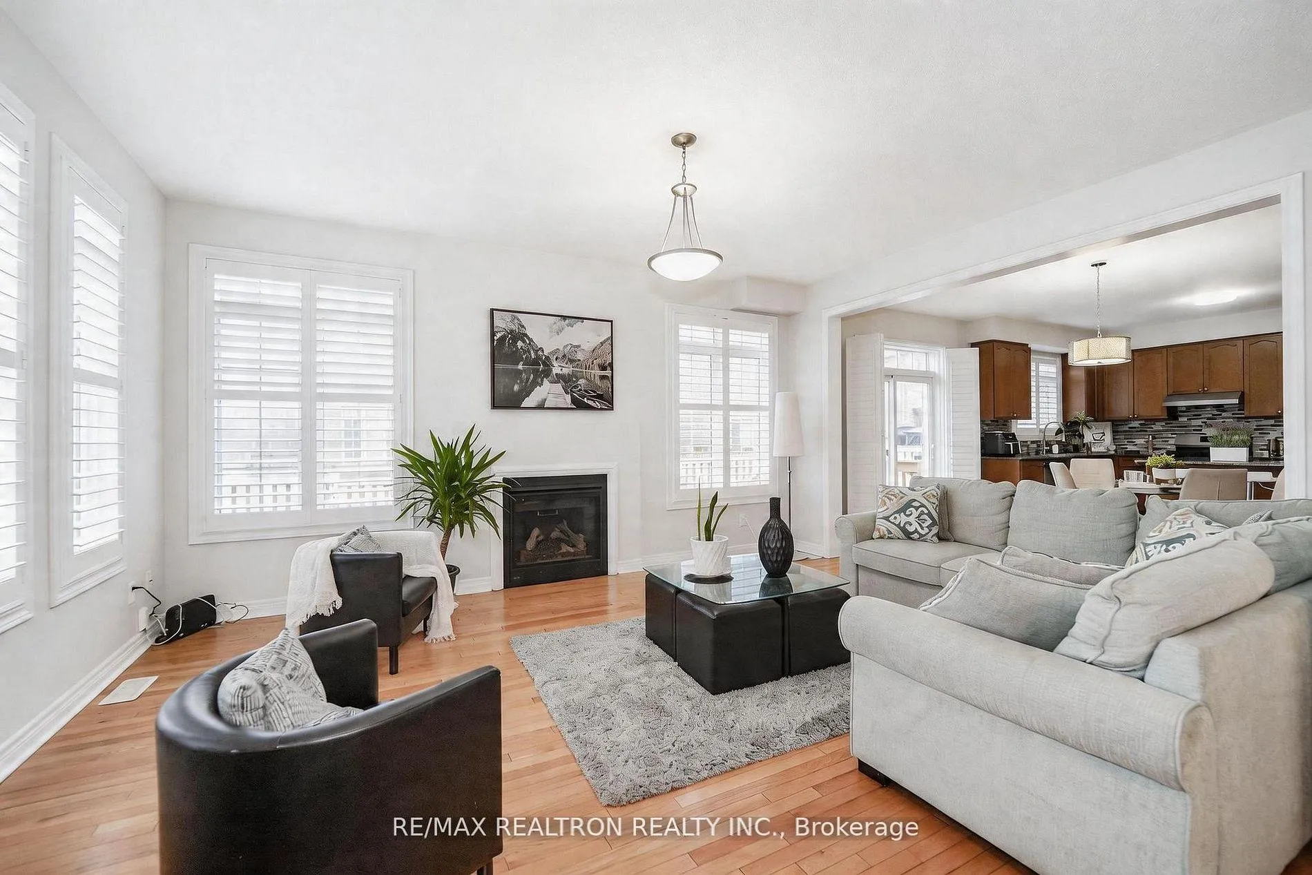 Photo 12 of 1603 Brandy Court, Pickering, Duffin Heights — HOMEH