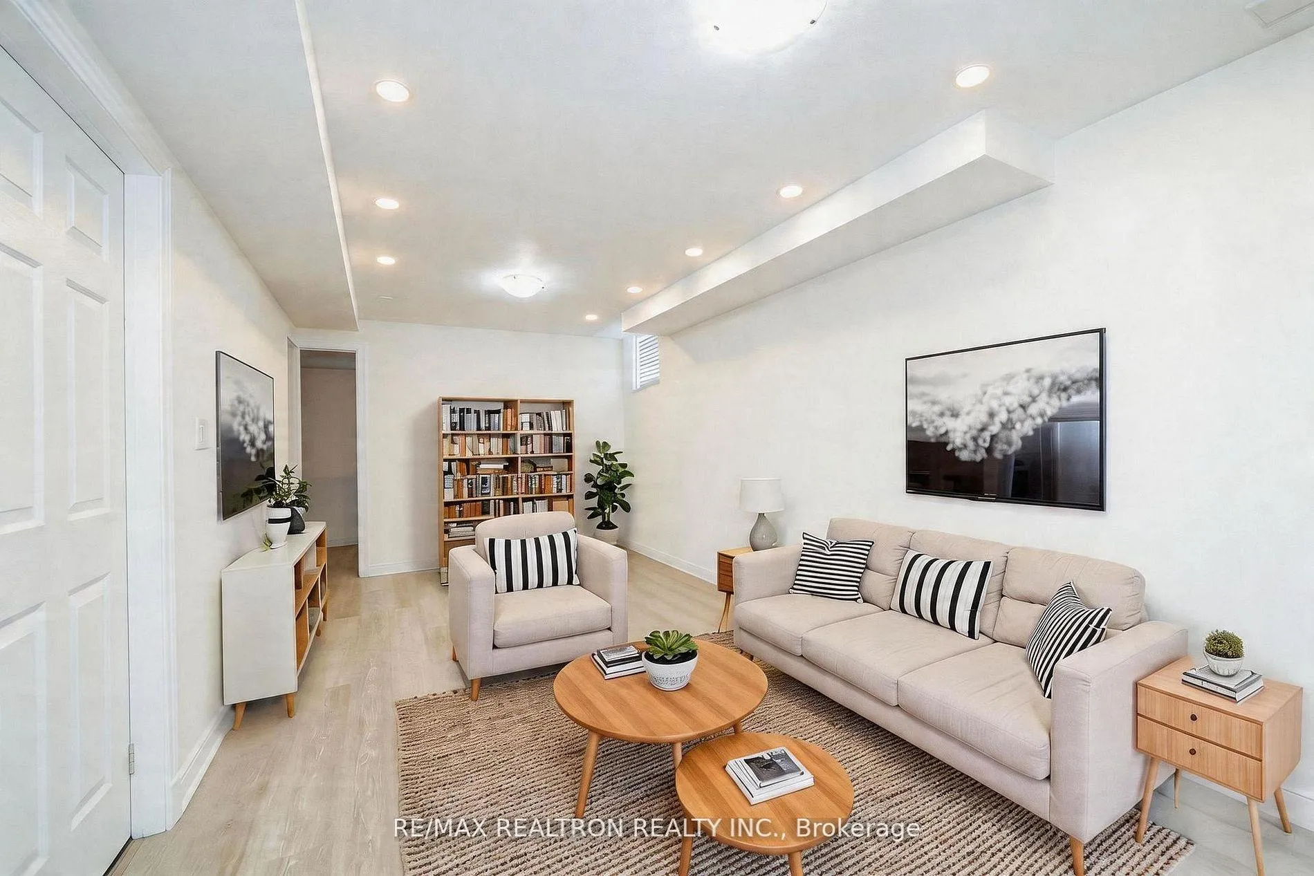 Photo 31 of 1603 Brandy Court, Pickering, Duffin Heights — HOMEH