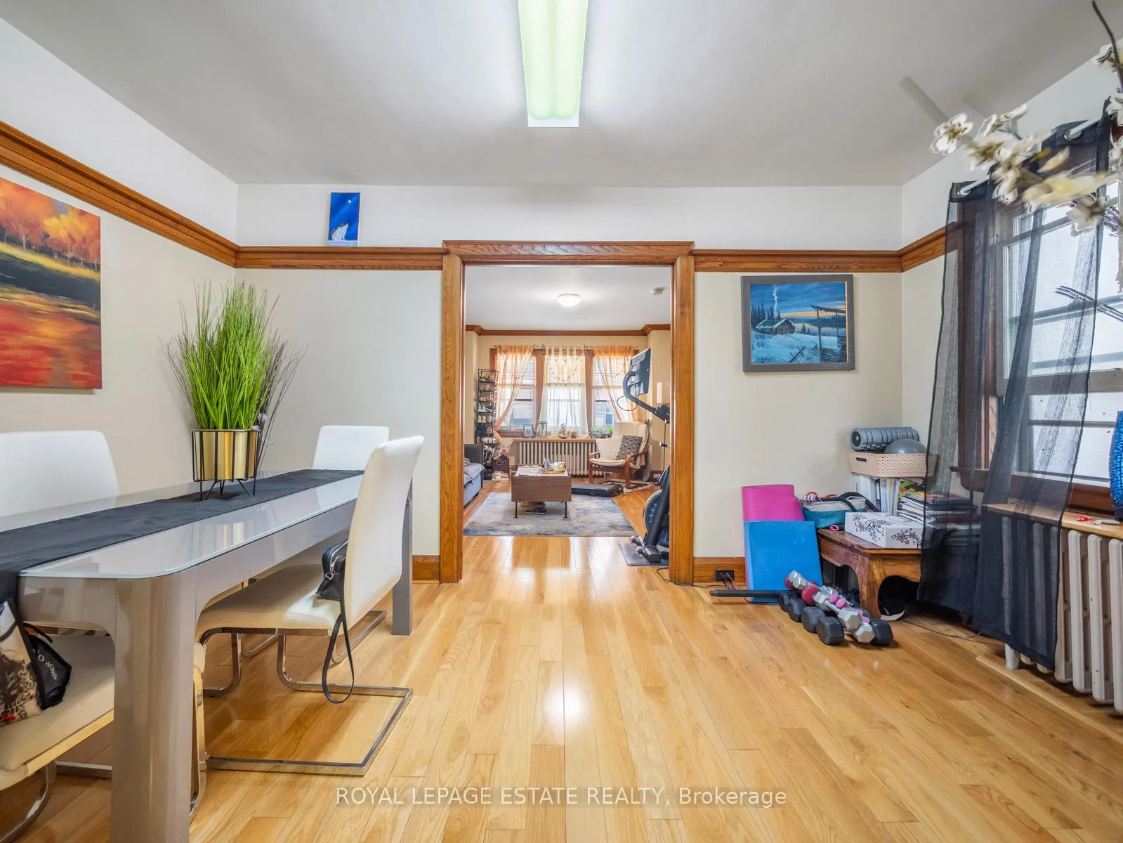 Photo 10 of 2275 Queen Street E, Toronto, The Beaches — HOMEH