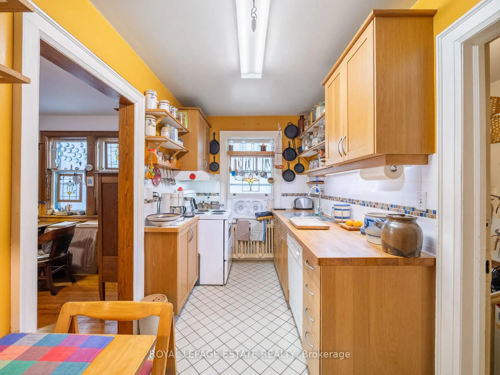 Photo 13 of 2275 Queen Street E, Toronto, The Beaches — HOMEH
