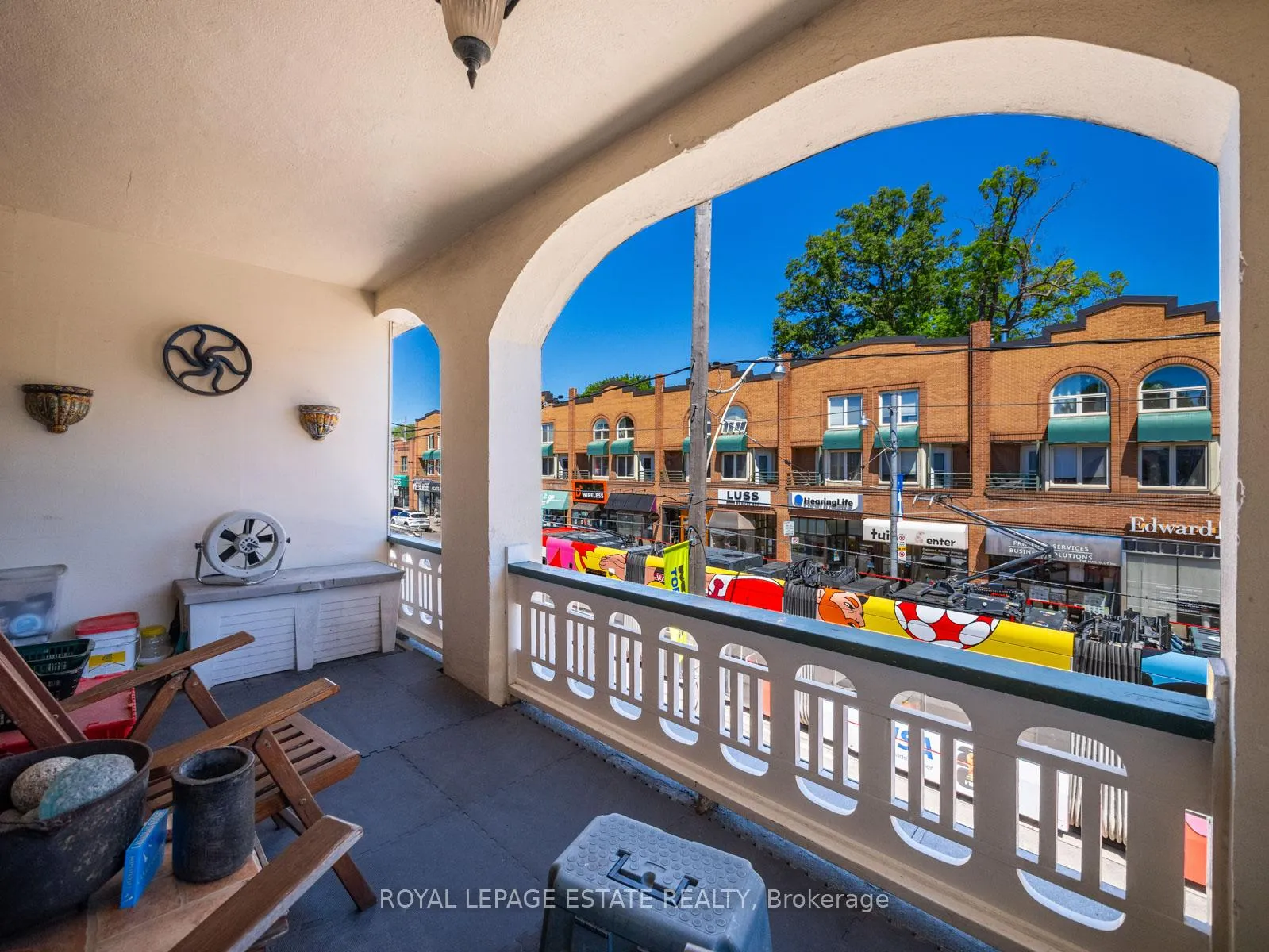 Photo 18 of 2275 Queen Street E, Toronto, The Beaches — HOMEH