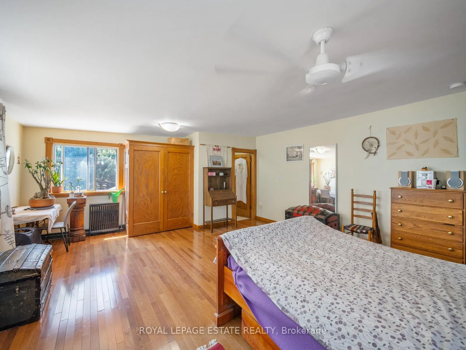 Photo 32 of 2275 Queen Street E, Toronto, The Beaches — HOMEH