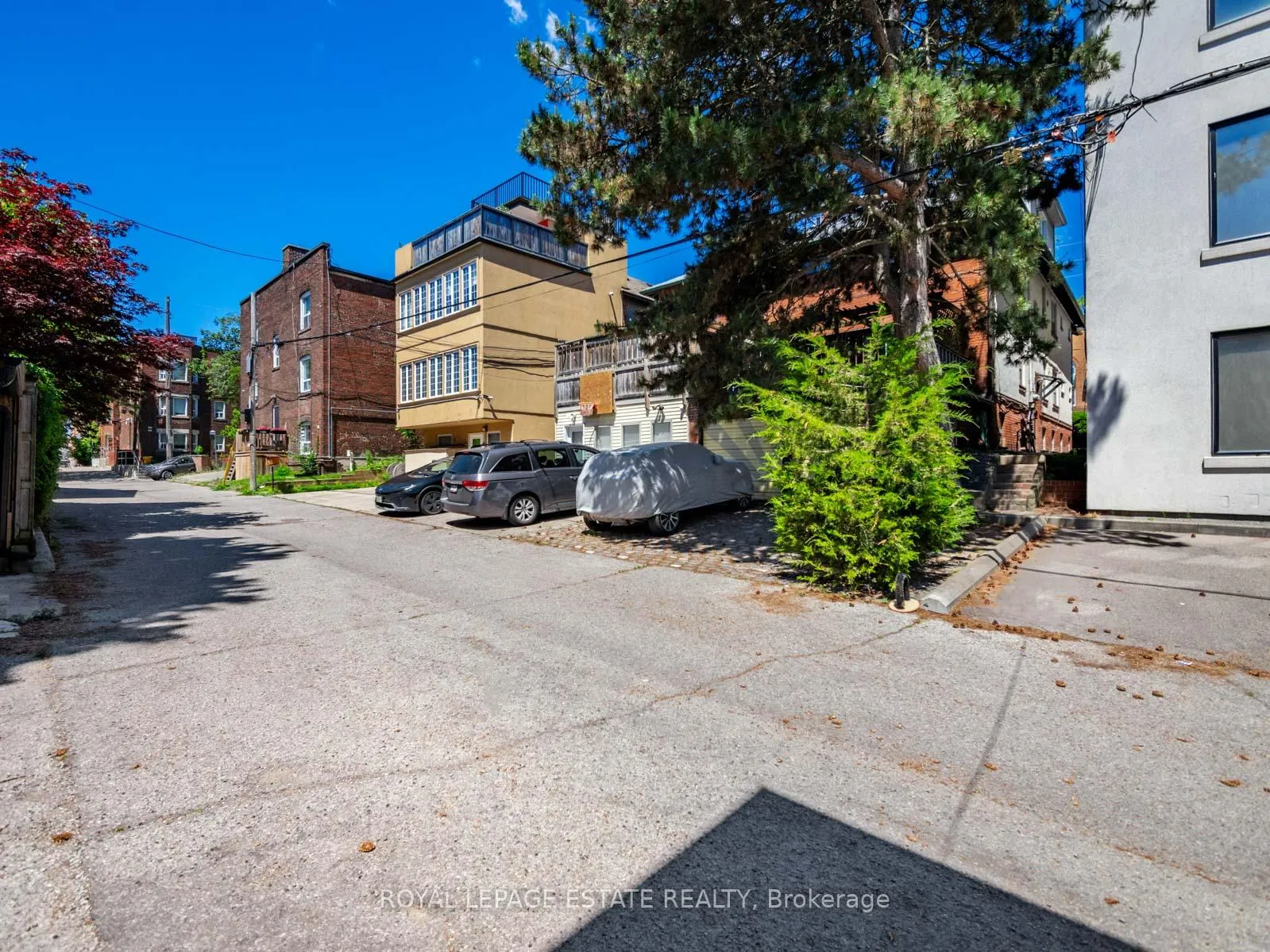 Photo 34 of 2275 Queen Street E, Toronto, The Beaches — HOMEH