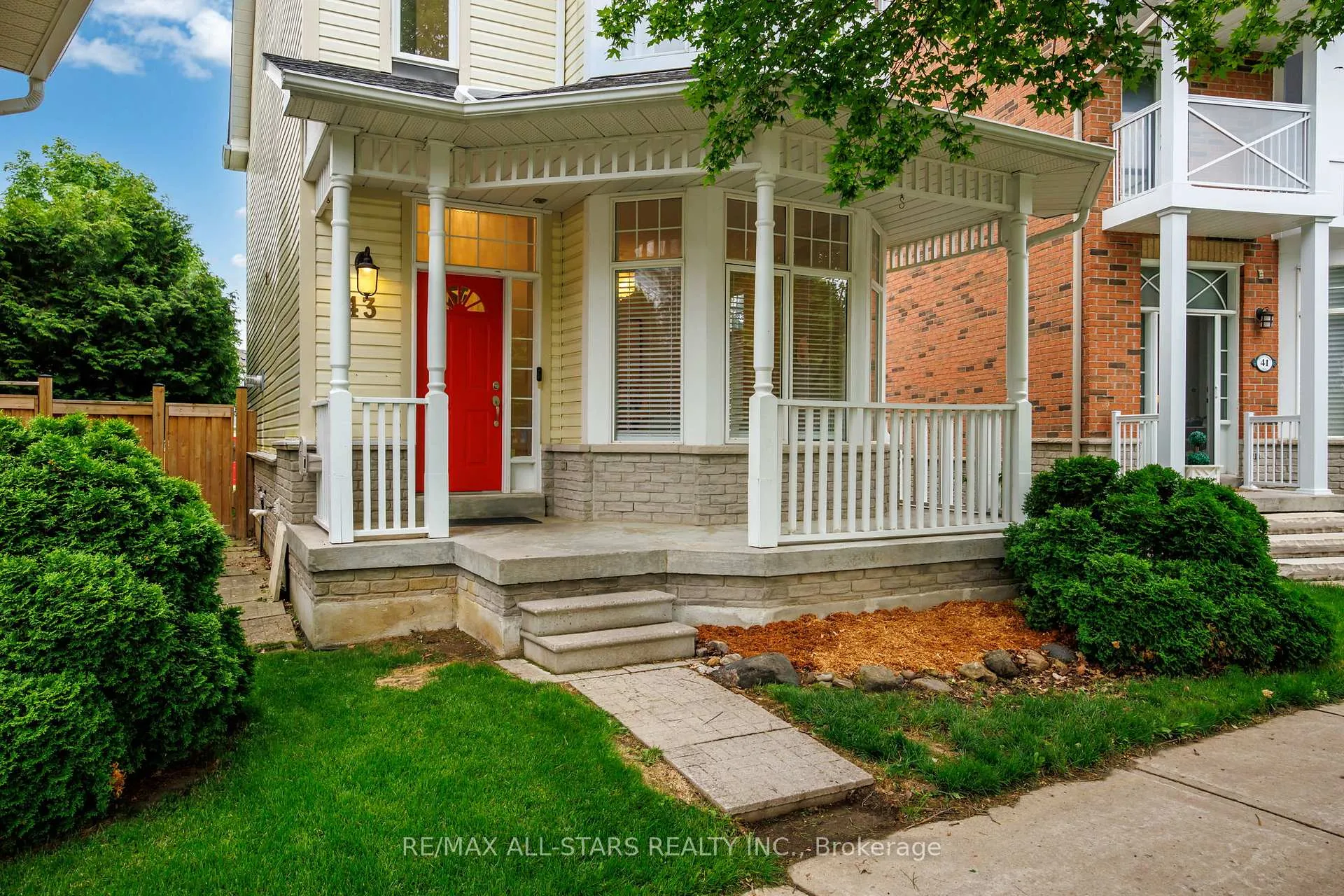 Photo 4 of 43 Cornell Common Road, Markham, Cornell — HOMEH