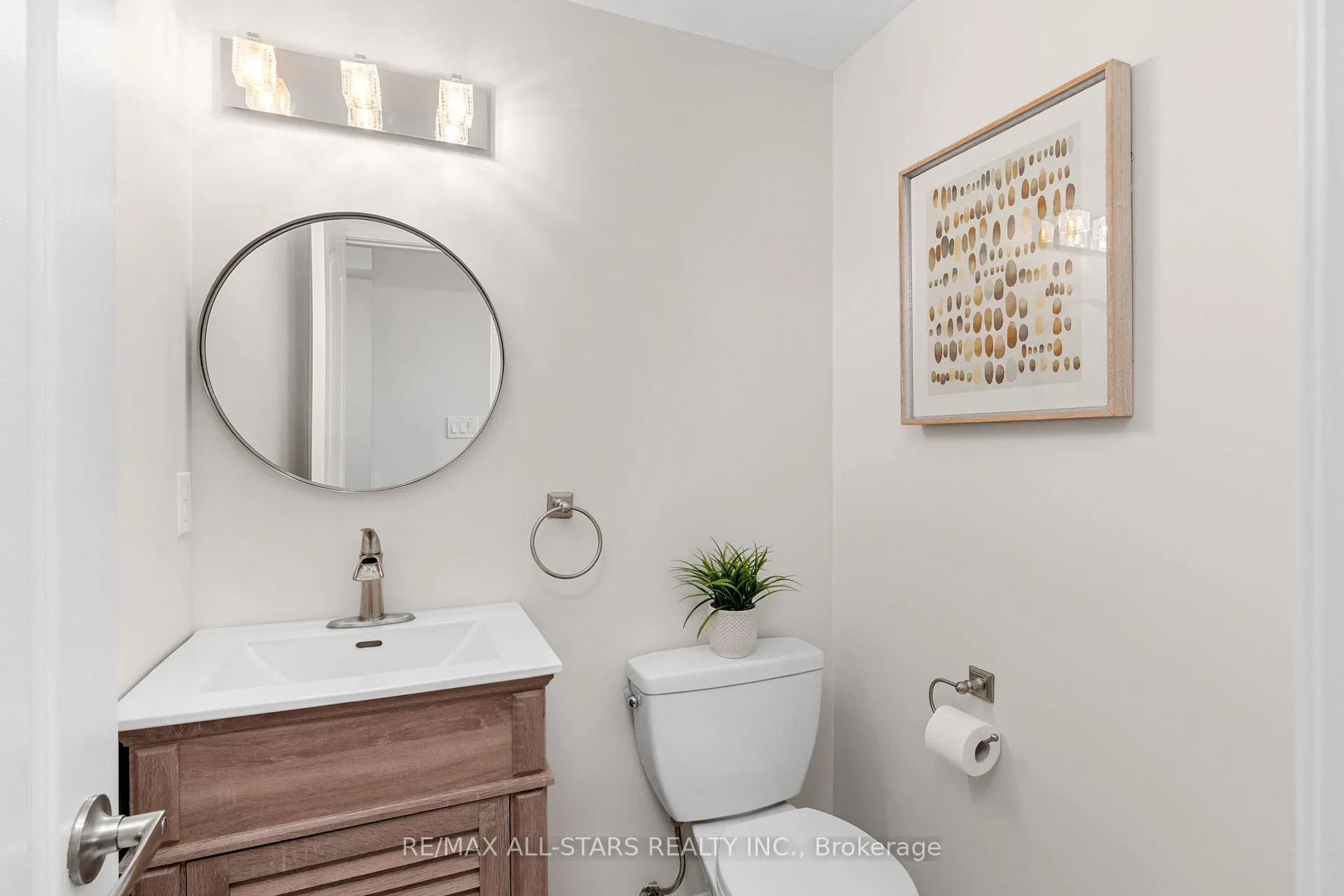 Photo 12 of 43 Cornell Common Road, Markham, Cornell — HOMEH