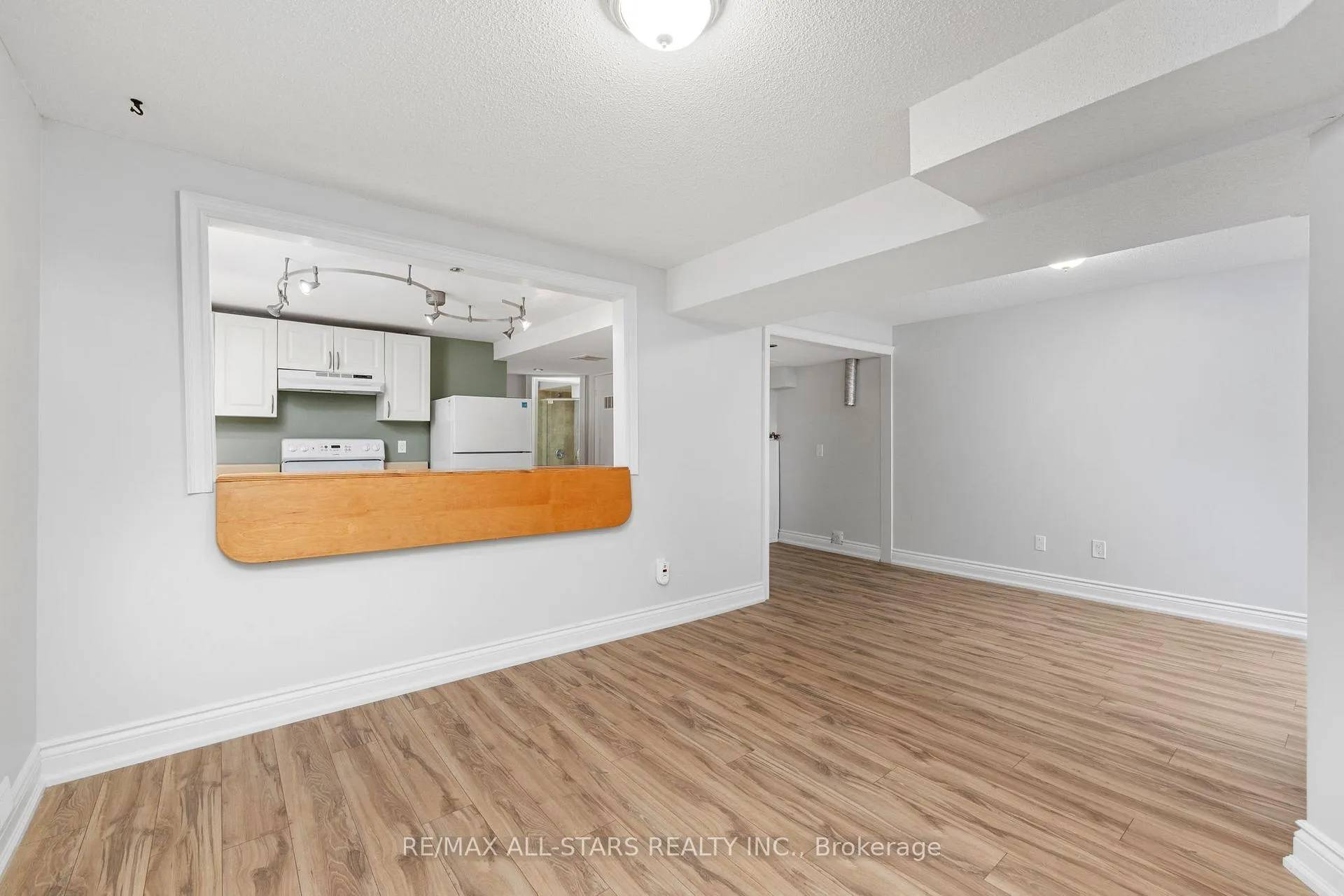 Photo 32 of 43 Cornell Common Road, Markham, Cornell — HOMEH