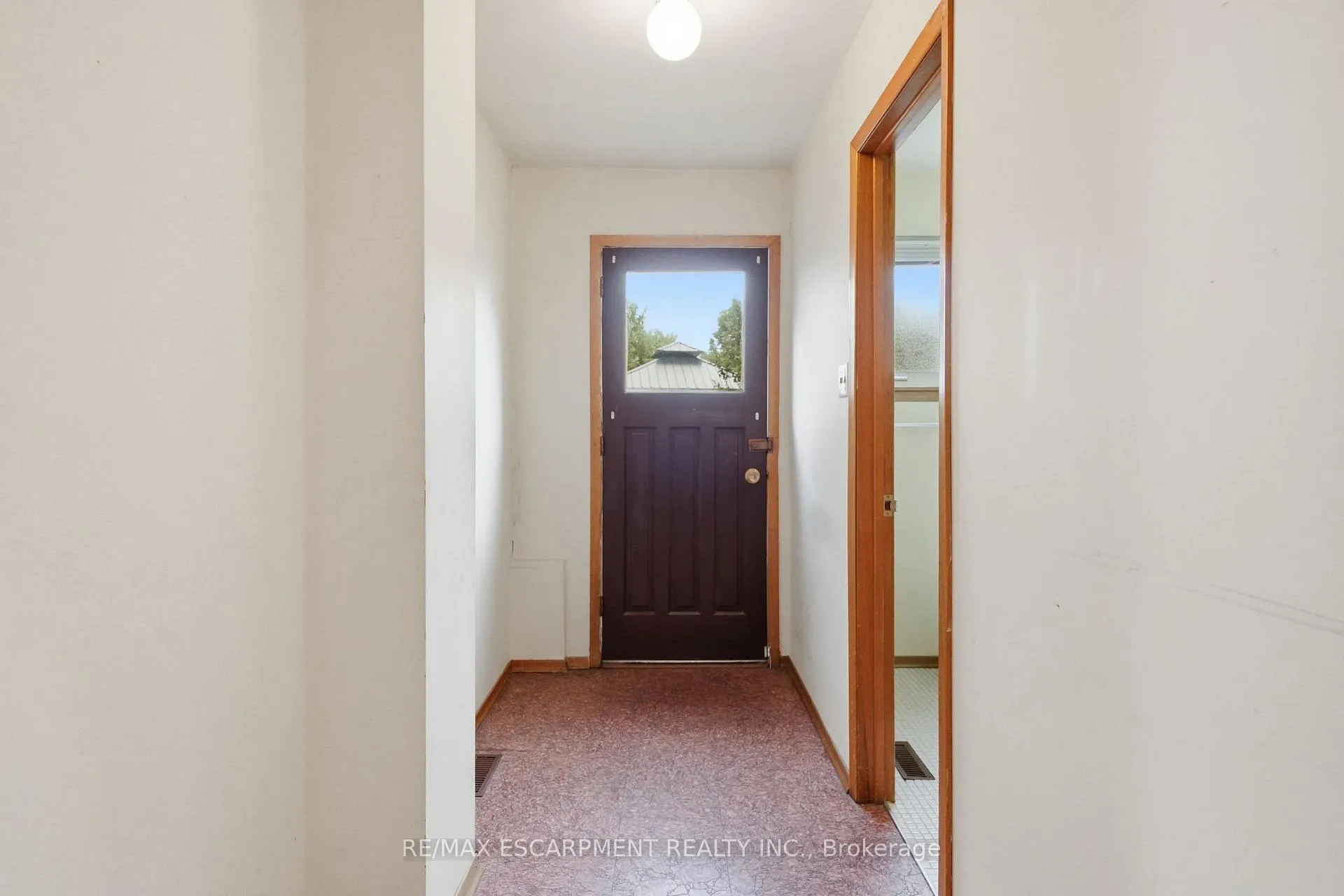 Photo 33 of 464 Louis Drive, Mississauga, Cooksville — HOMEH