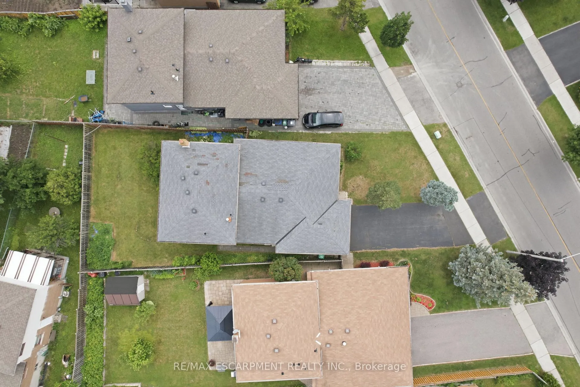 Photo 44 of 464 Louis Drive, Mississauga, Cooksville — HOMEH