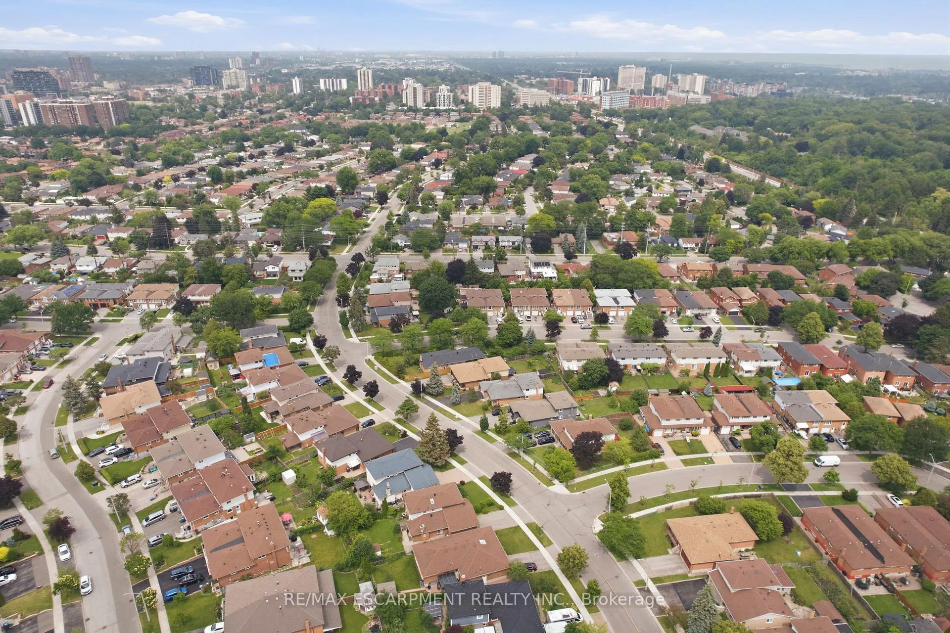 Photo 46 of 464 Louis Drive, Mississauga, Cooksville — HOMEH