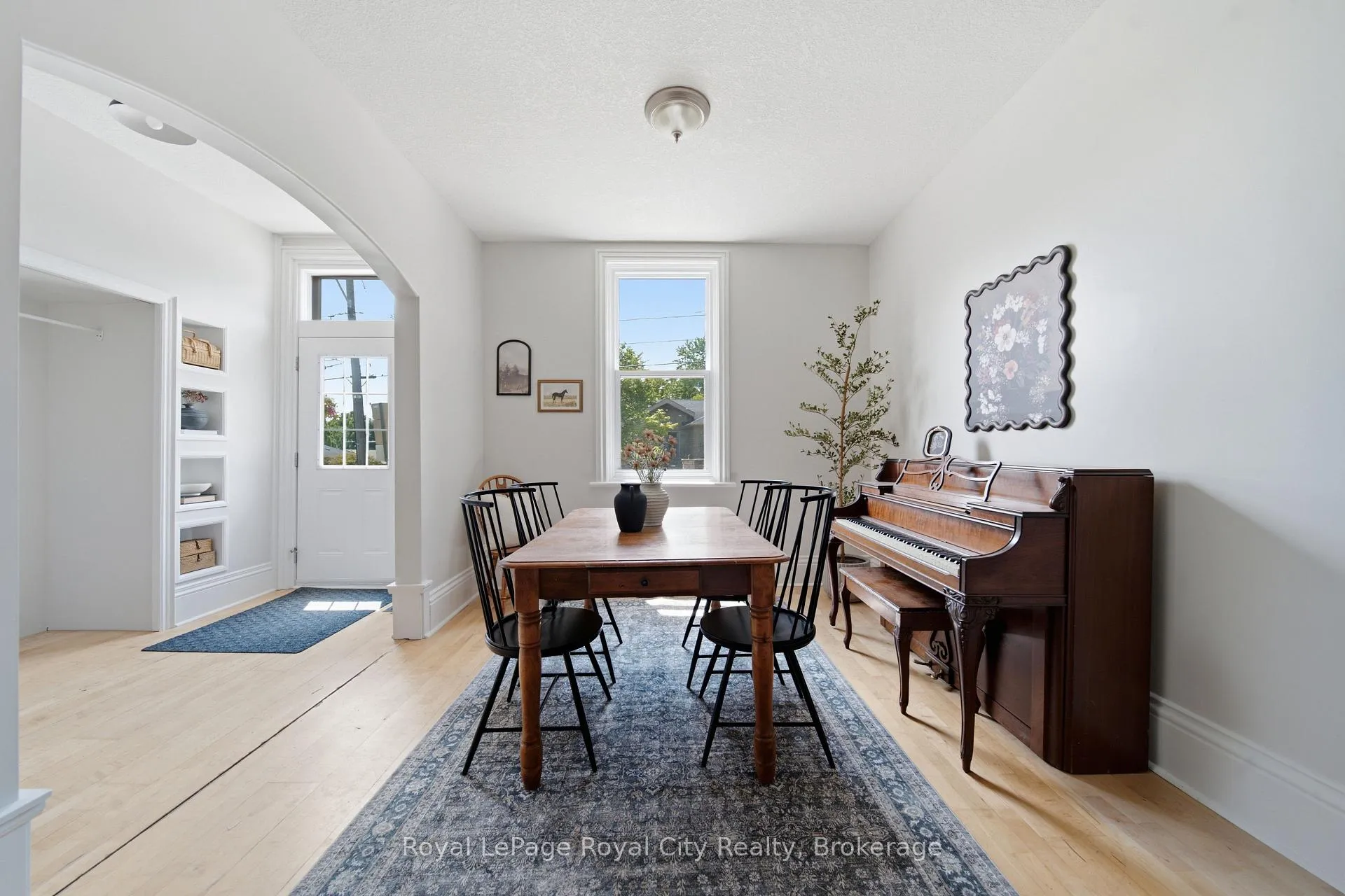 Photo 8 of 26 Fergus Street, Guelph, Downtown — HOMEH